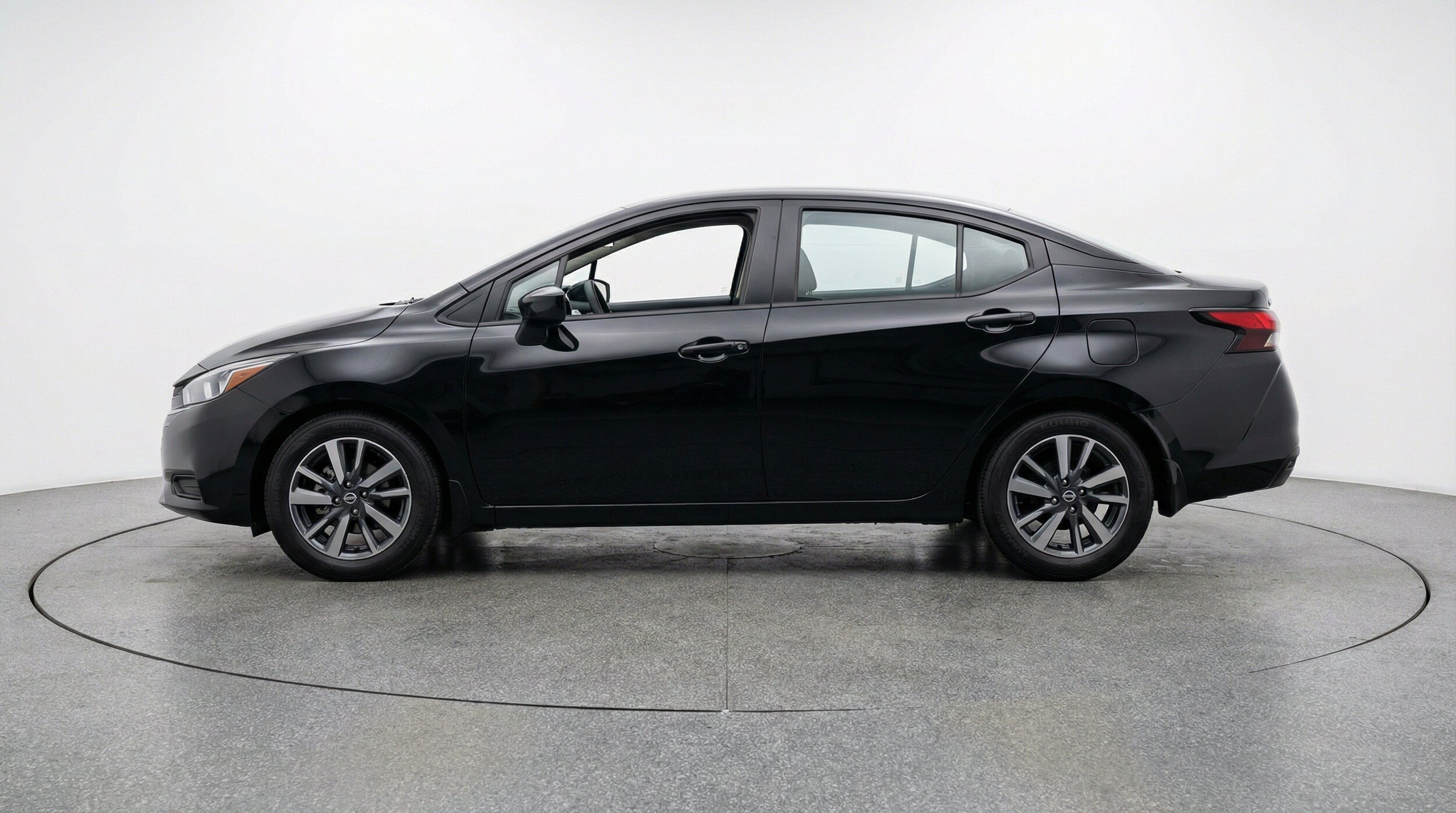 Thumbnail: 2025 Nissan Versa - 5