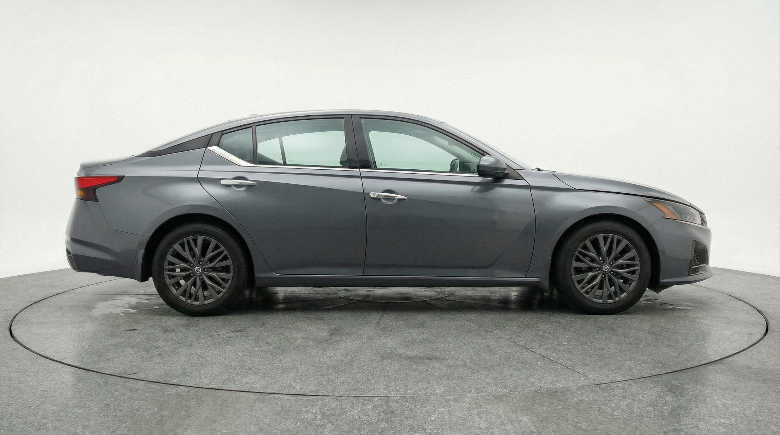 Thumbnail: 2025 Nissan Altima - 11