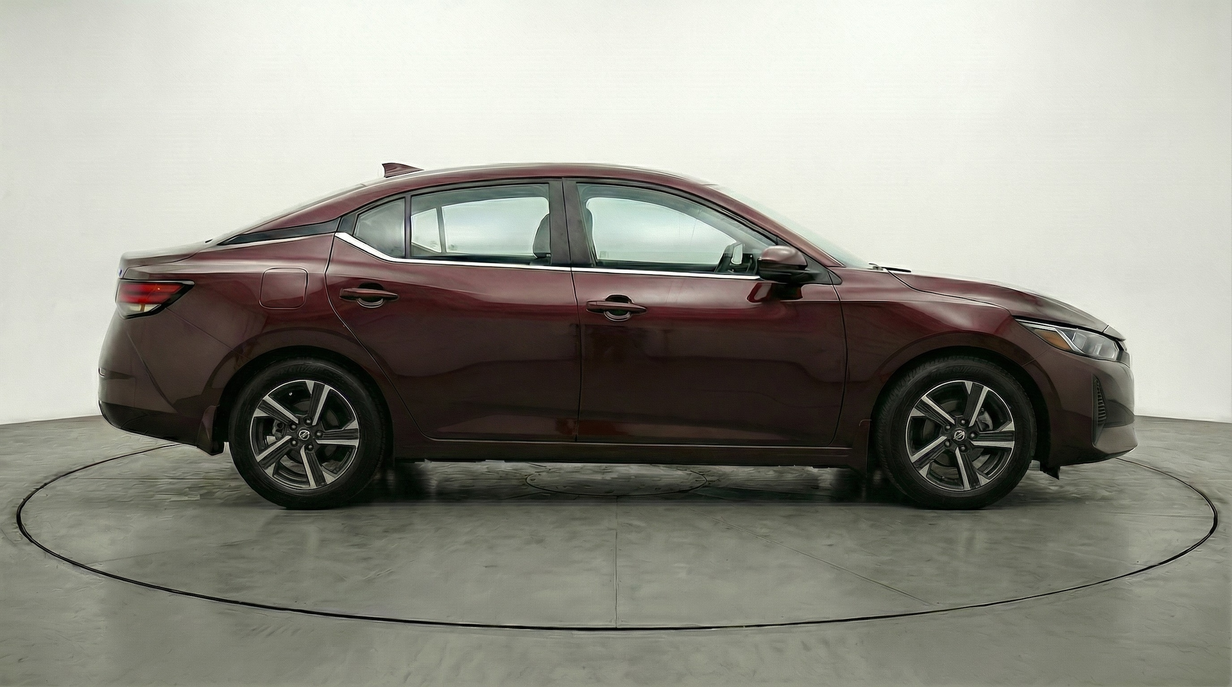 Thumbnail: 2025 Nissan Sentra - 8