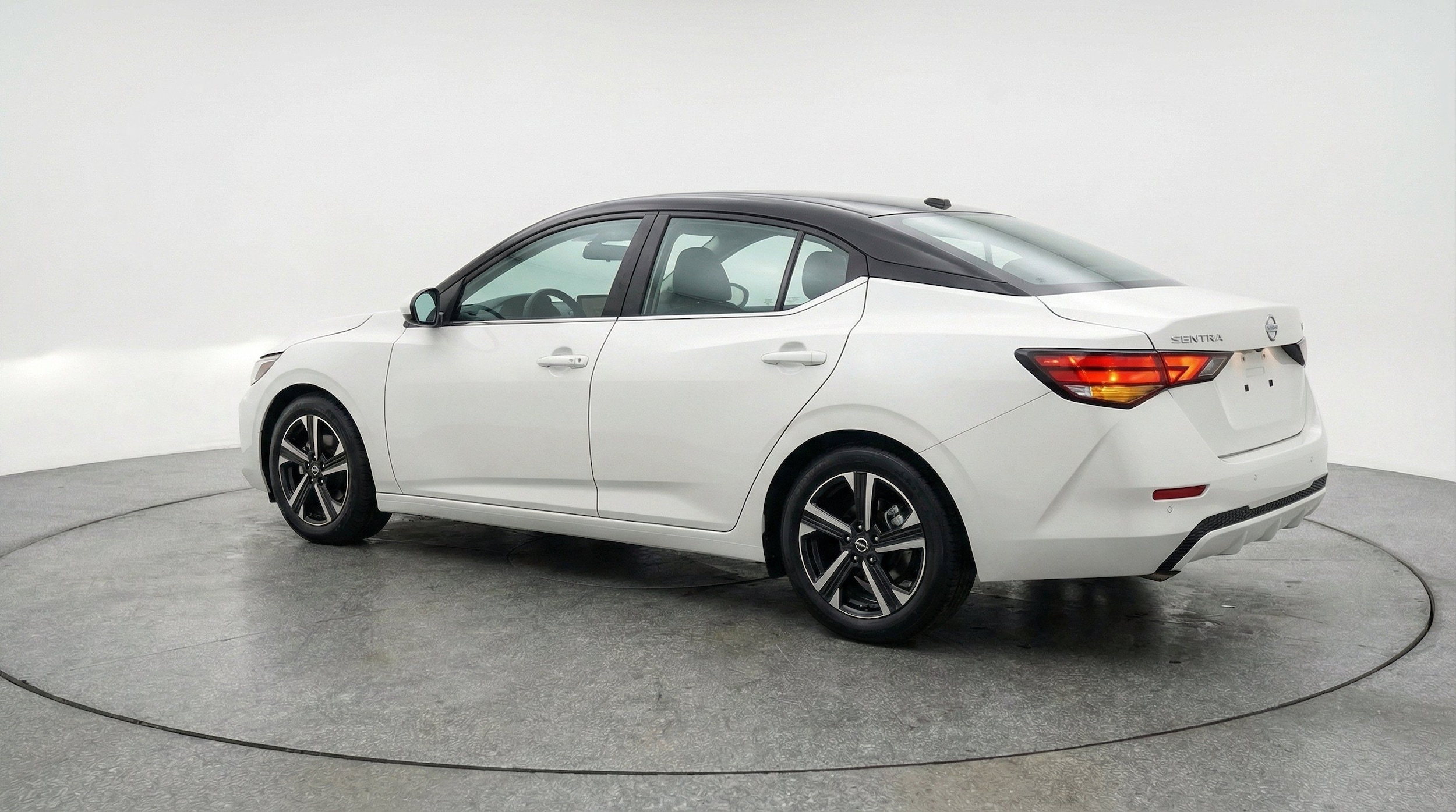 Thumbnail: 2025 Nissan Sentra - 6