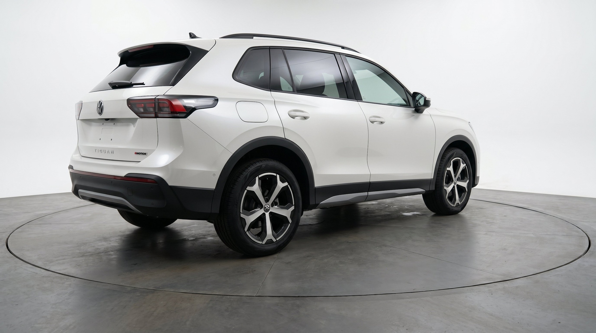 Thumbnail: 2026 Volkswagen Tiguan - 9
