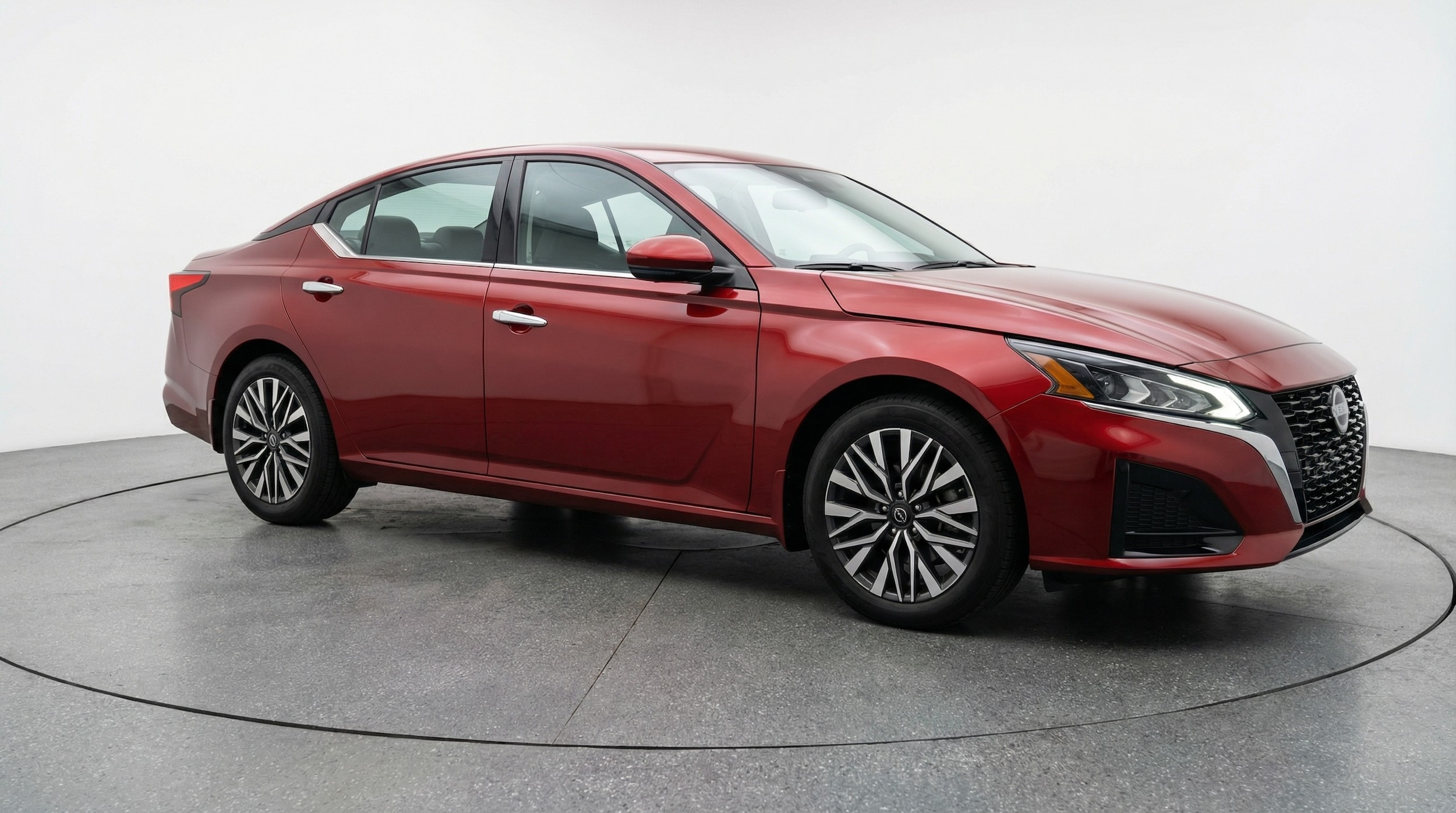 Thumbnail: 2025 Nissan Altima - 1