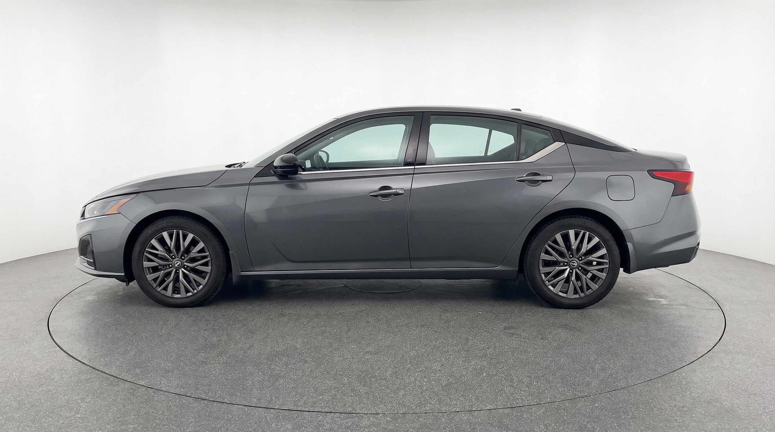 Thumbnail: 2025 Nissan Altima - 5