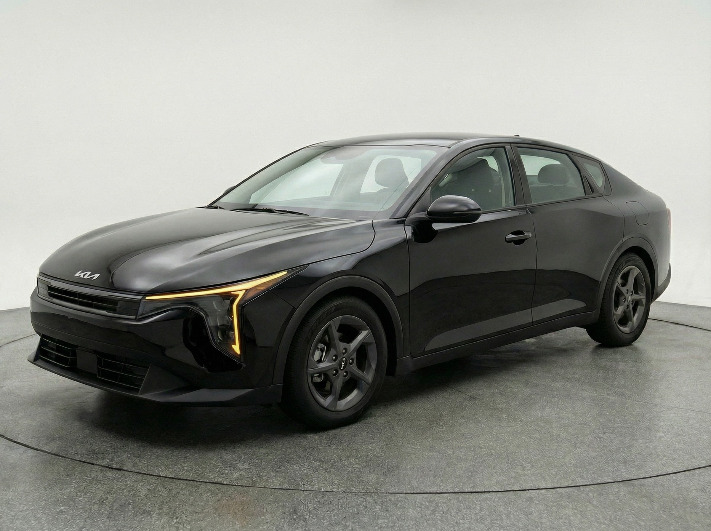 Thumbnail: 2025 Kia K4 - 3