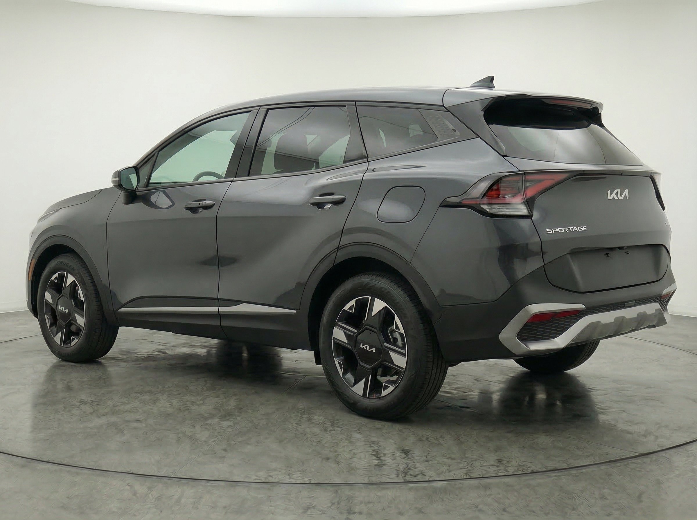 Thumbnail: 2026 Kia Sportage - 6