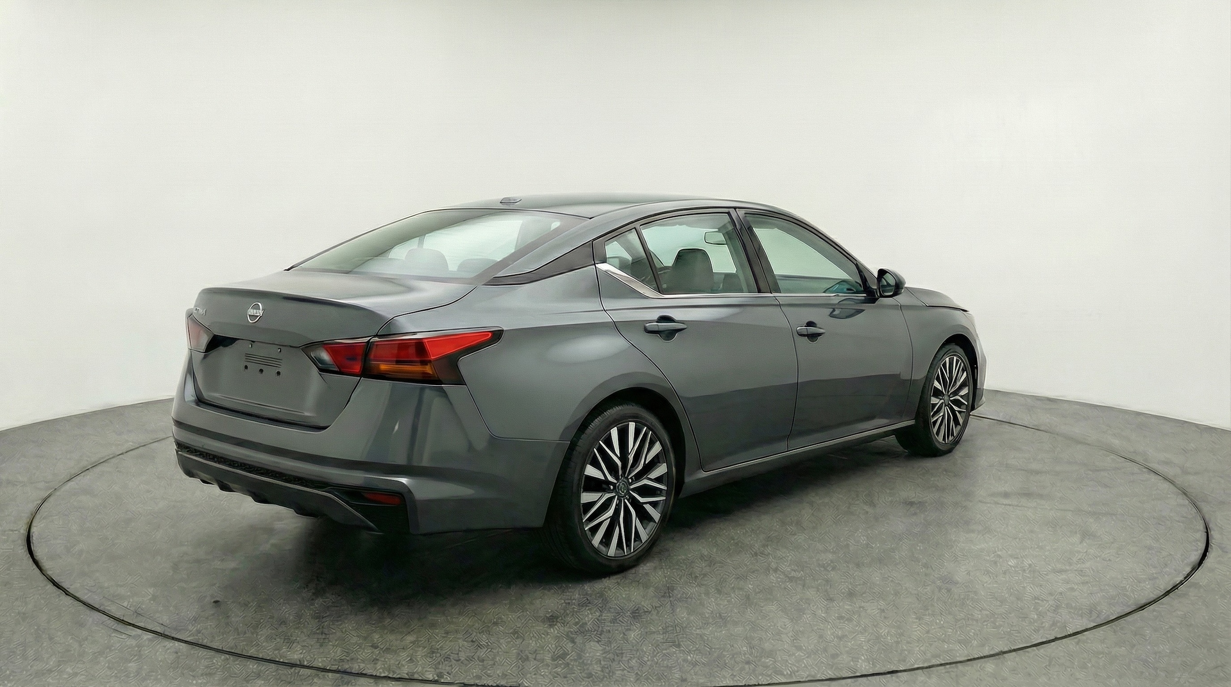 Thumbnail: 2025 Nissan Altima - 7