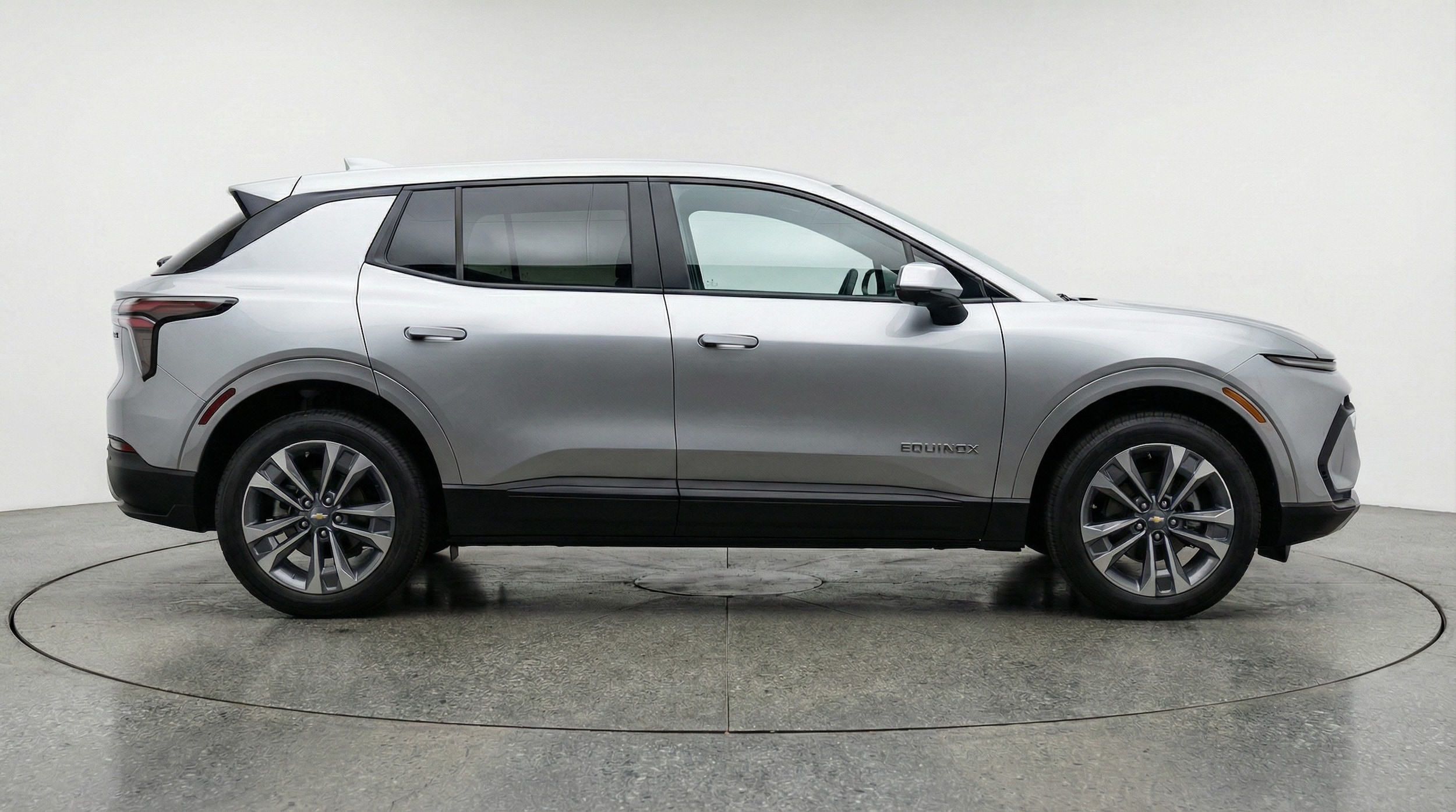 Thumbnail: 2025 Chevrolet Equinox - 8