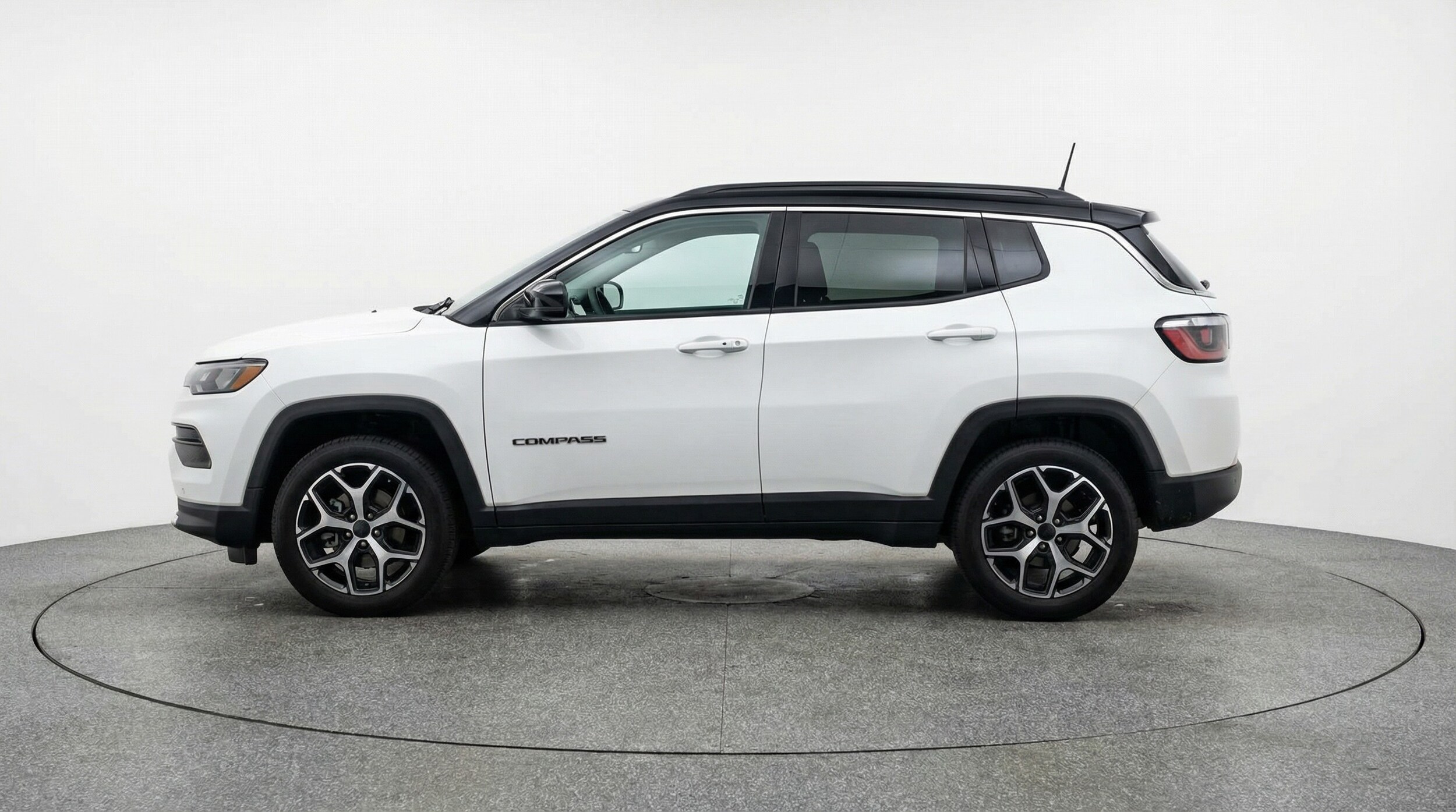 Thumbnail: 2025 Jeep Compass - 4