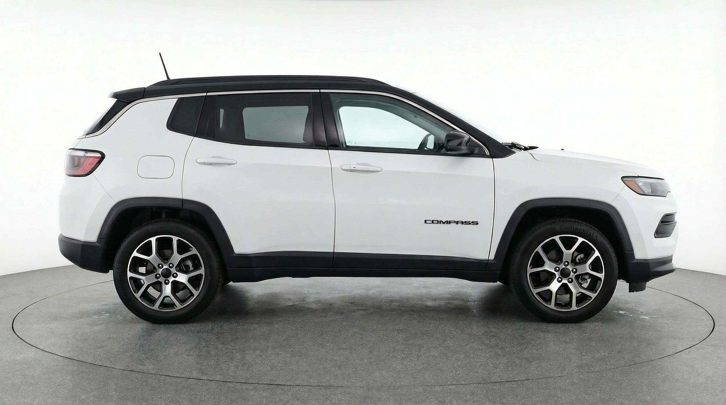 Thumbnail: 2025 Jeep Compass - 8