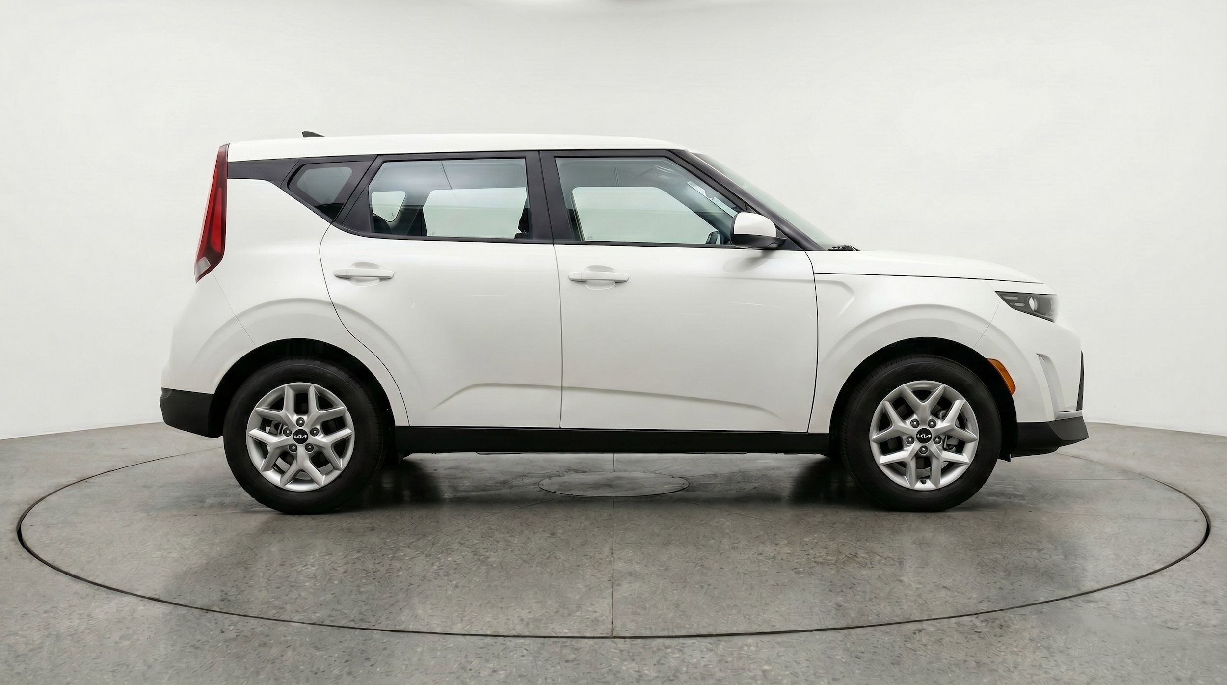 Thumbnail: 2025 Kia Soul - 11