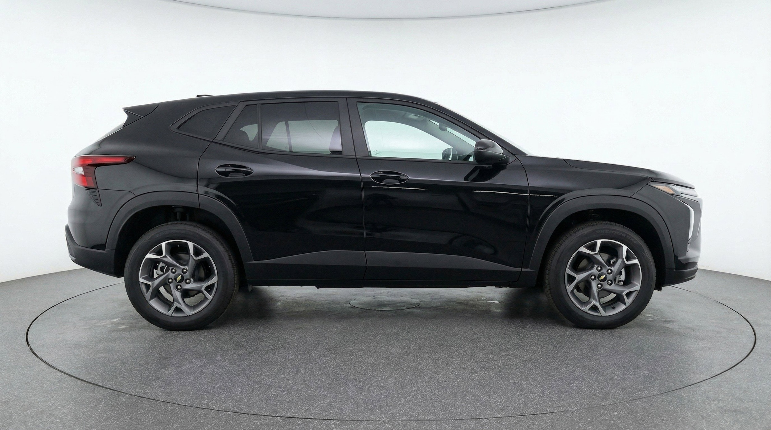 Thumbnail: 2025 Chevrolet Trax - 11
