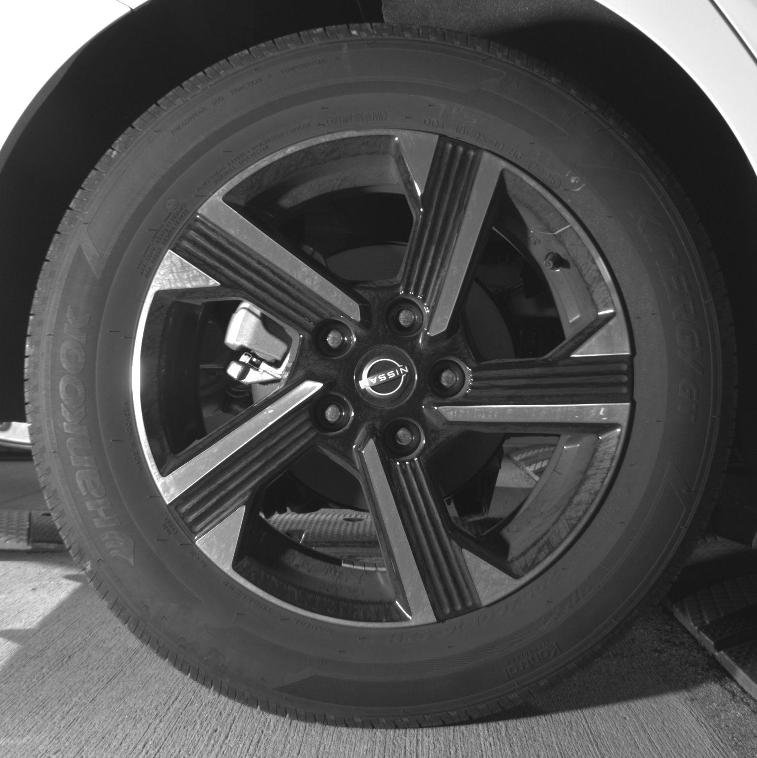 Thumbnail: 2025 Nissan Sentra - 12