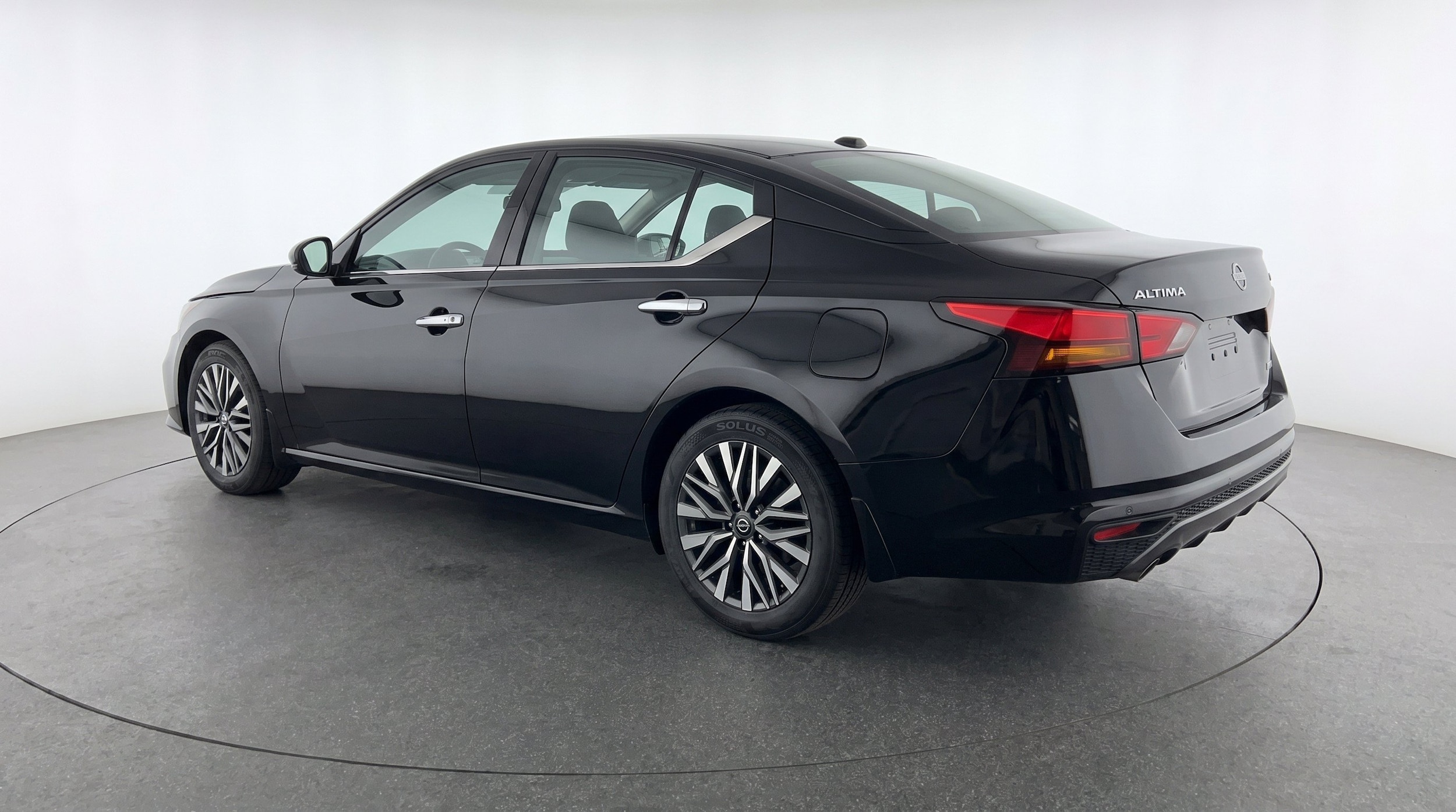 Thumbnail: 2025 Nissan Altima - 6
