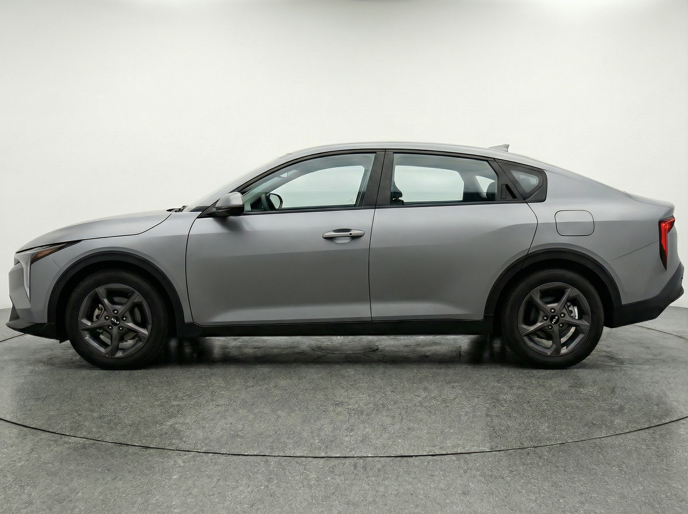 Thumbnail: 2025 Kia K4 - 4