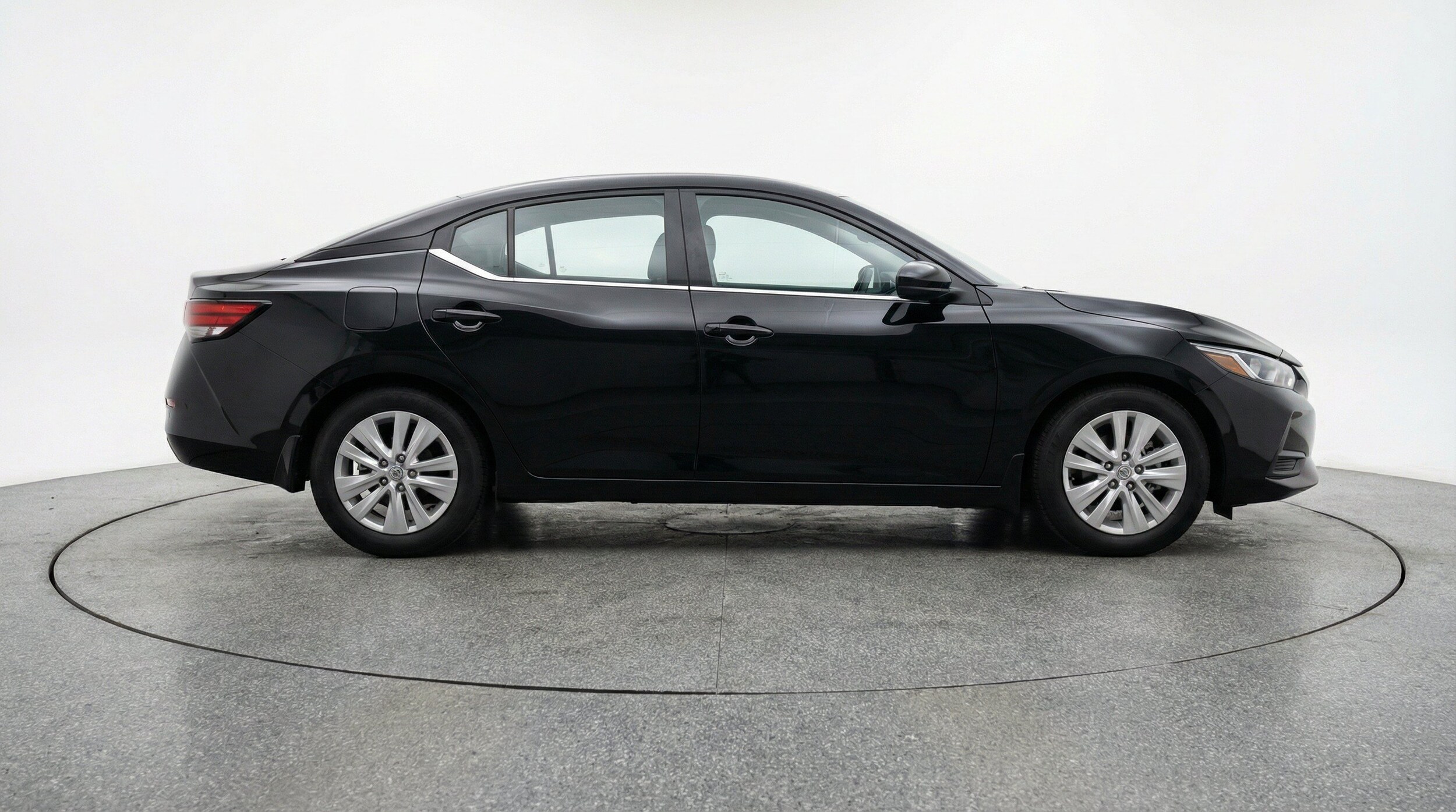 Thumbnail: 2025 Nissan Sentra - 11