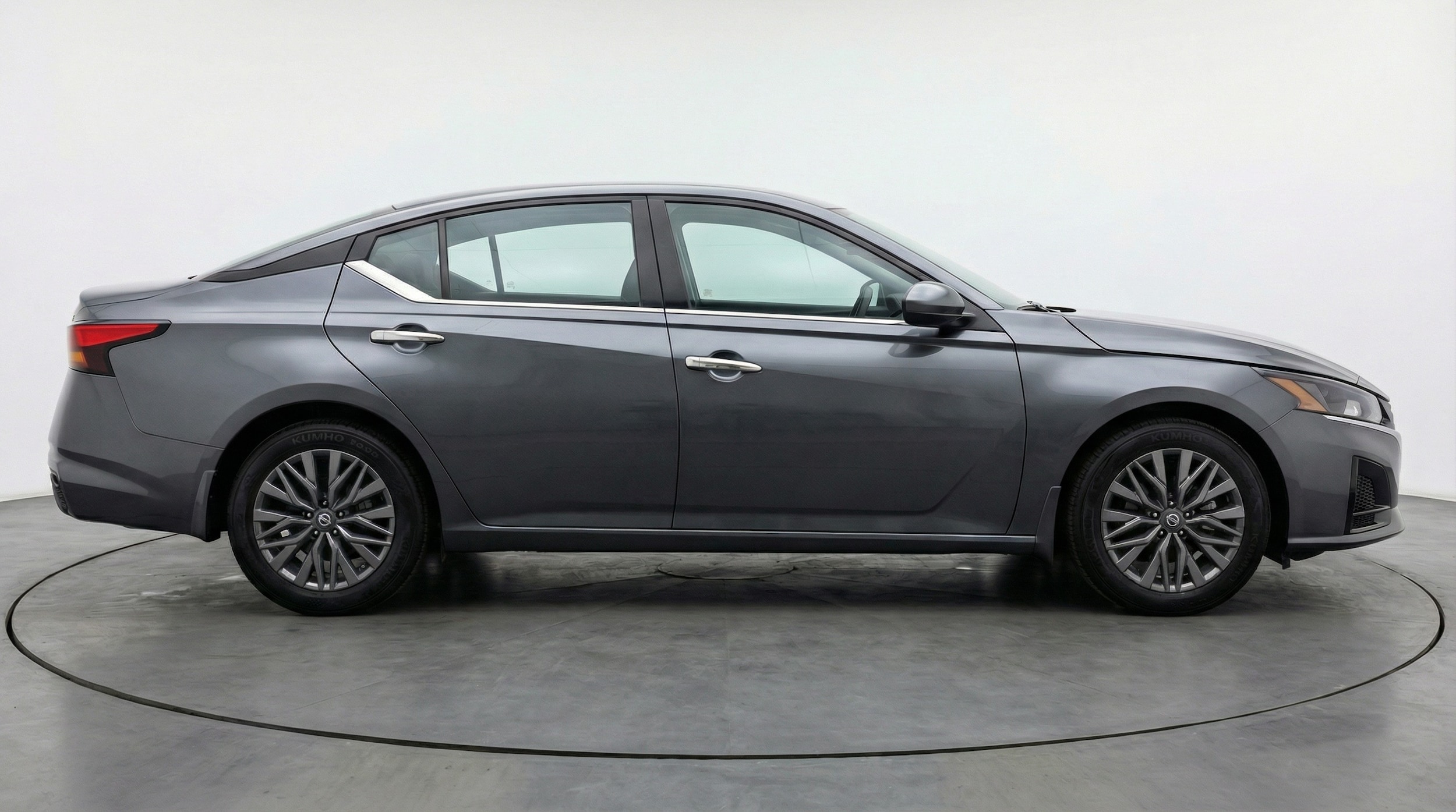 Thumbnail: 2025 Nissan Altima - 8