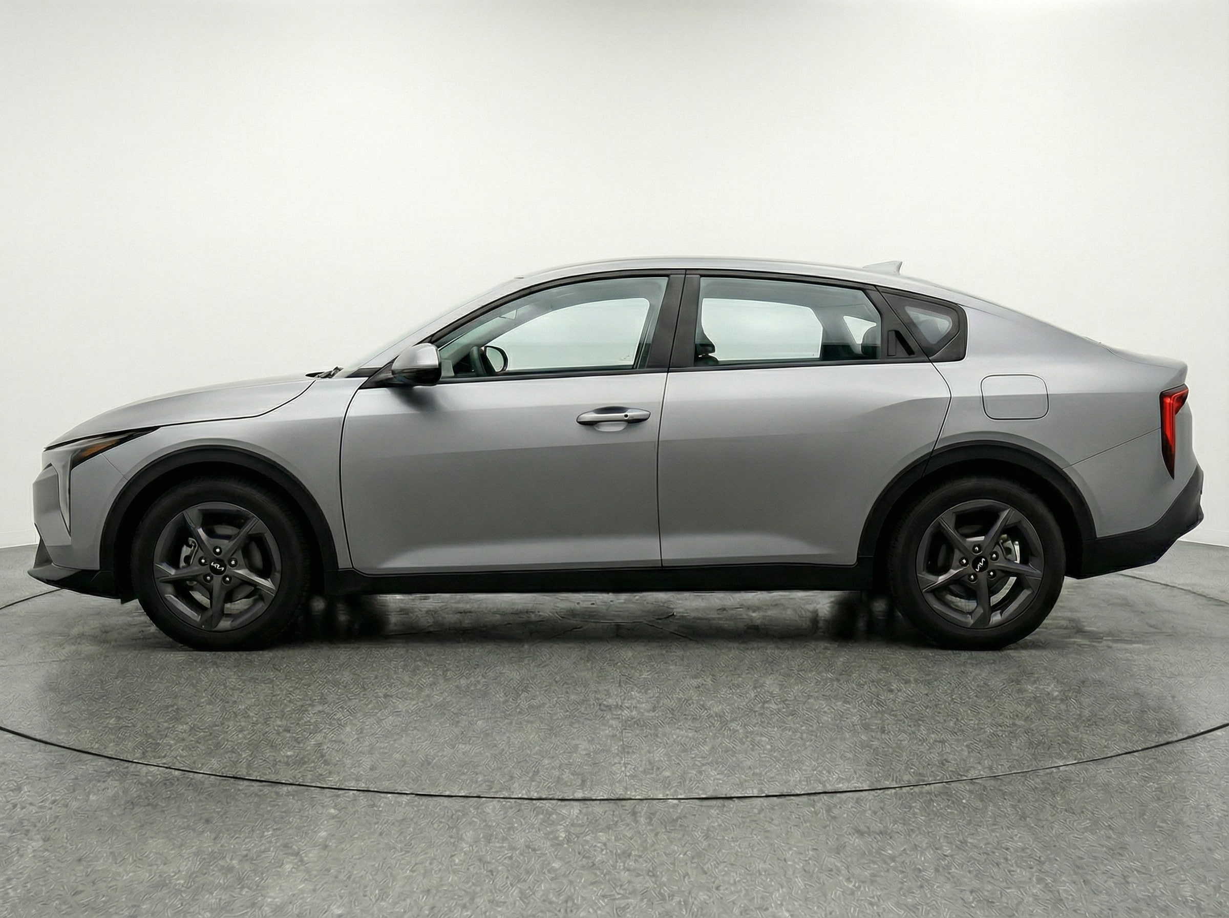 Thumbnail: 2025 Kia K4 - 4