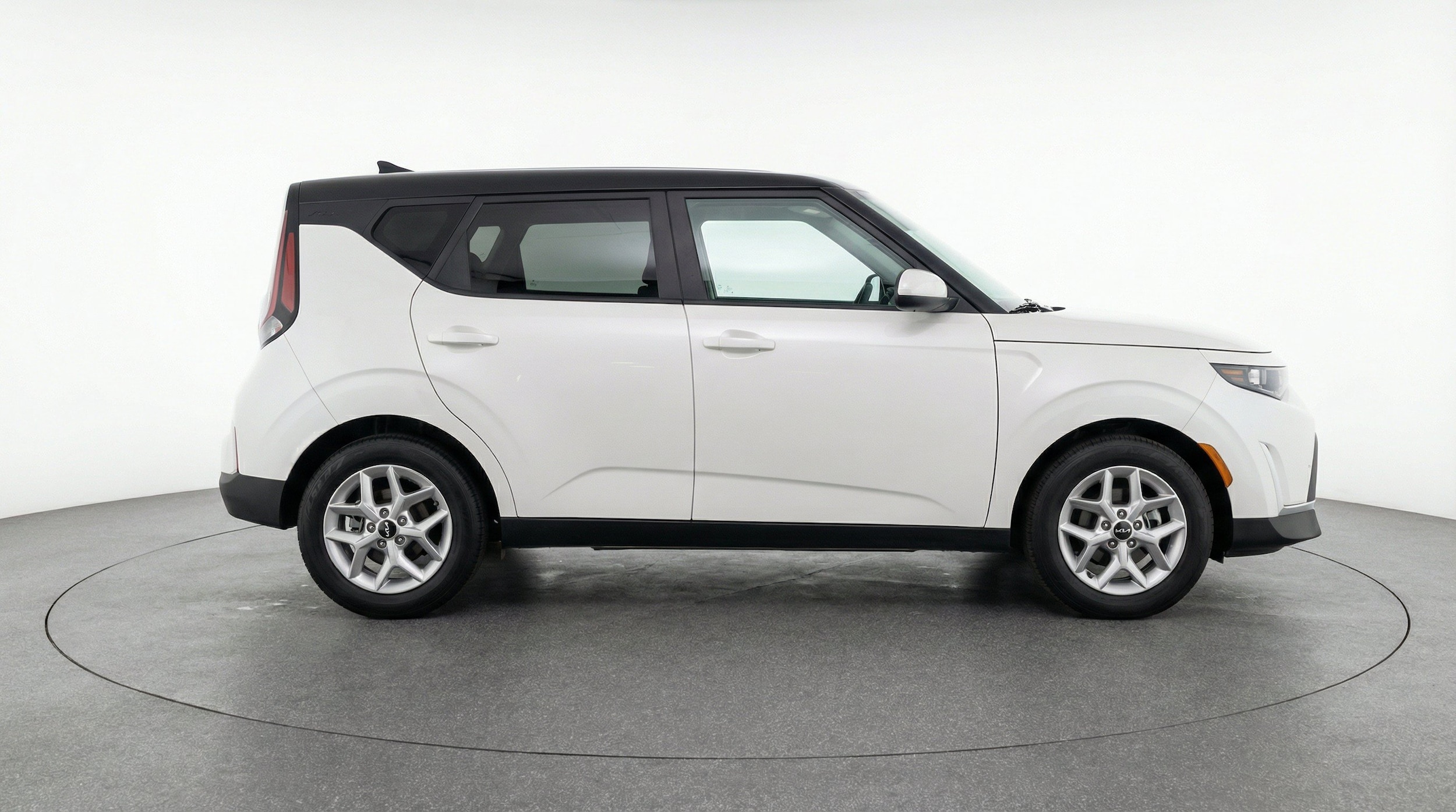 Thumbnail: 2025 Kia Soul - 11
