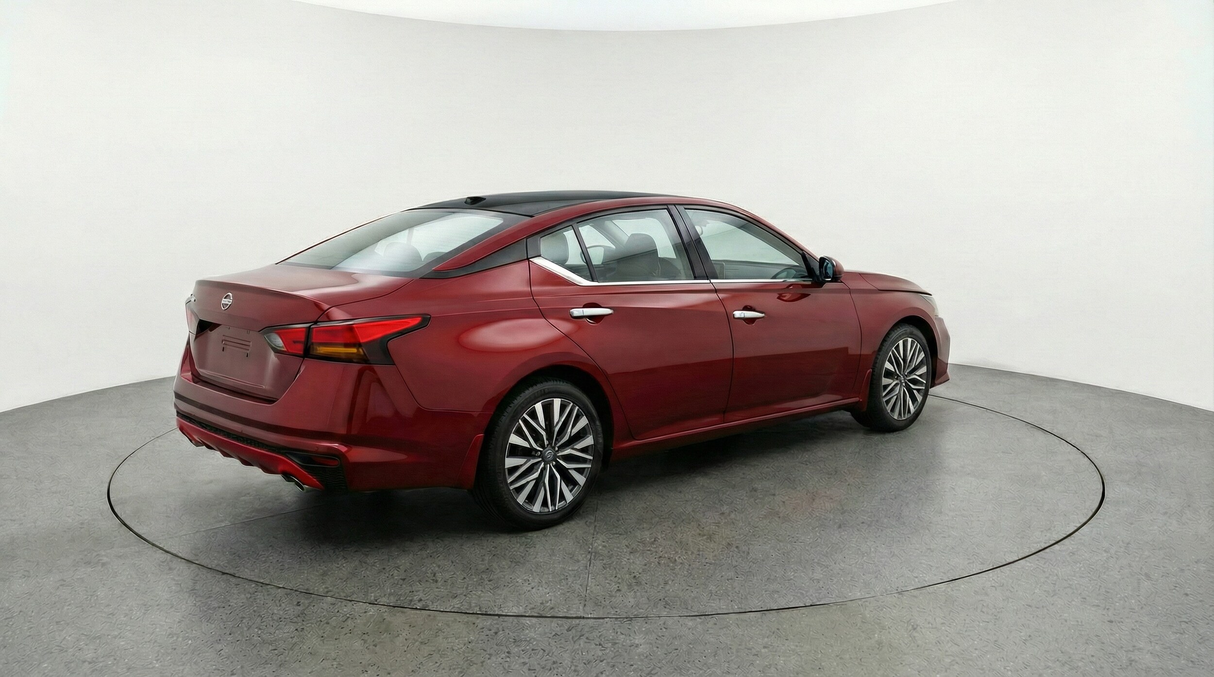 Thumbnail: 2025 Nissan Altima - 7