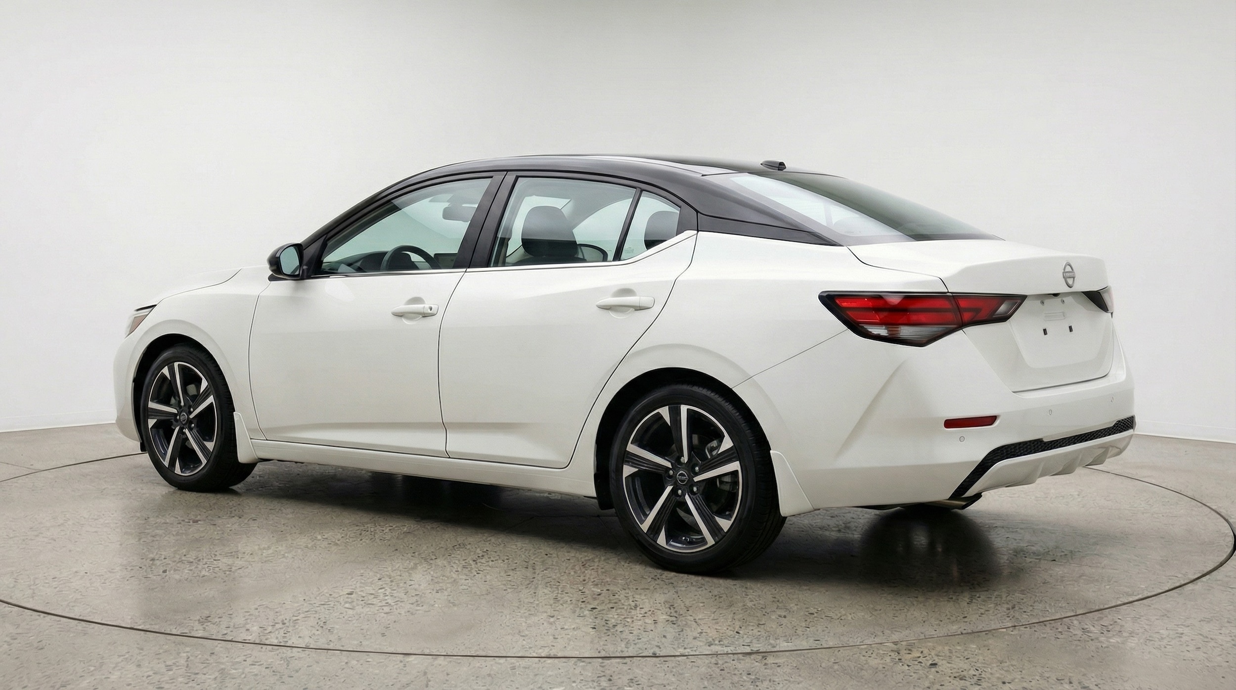 Thumbnail: 2025 Nissan Sentra - 5