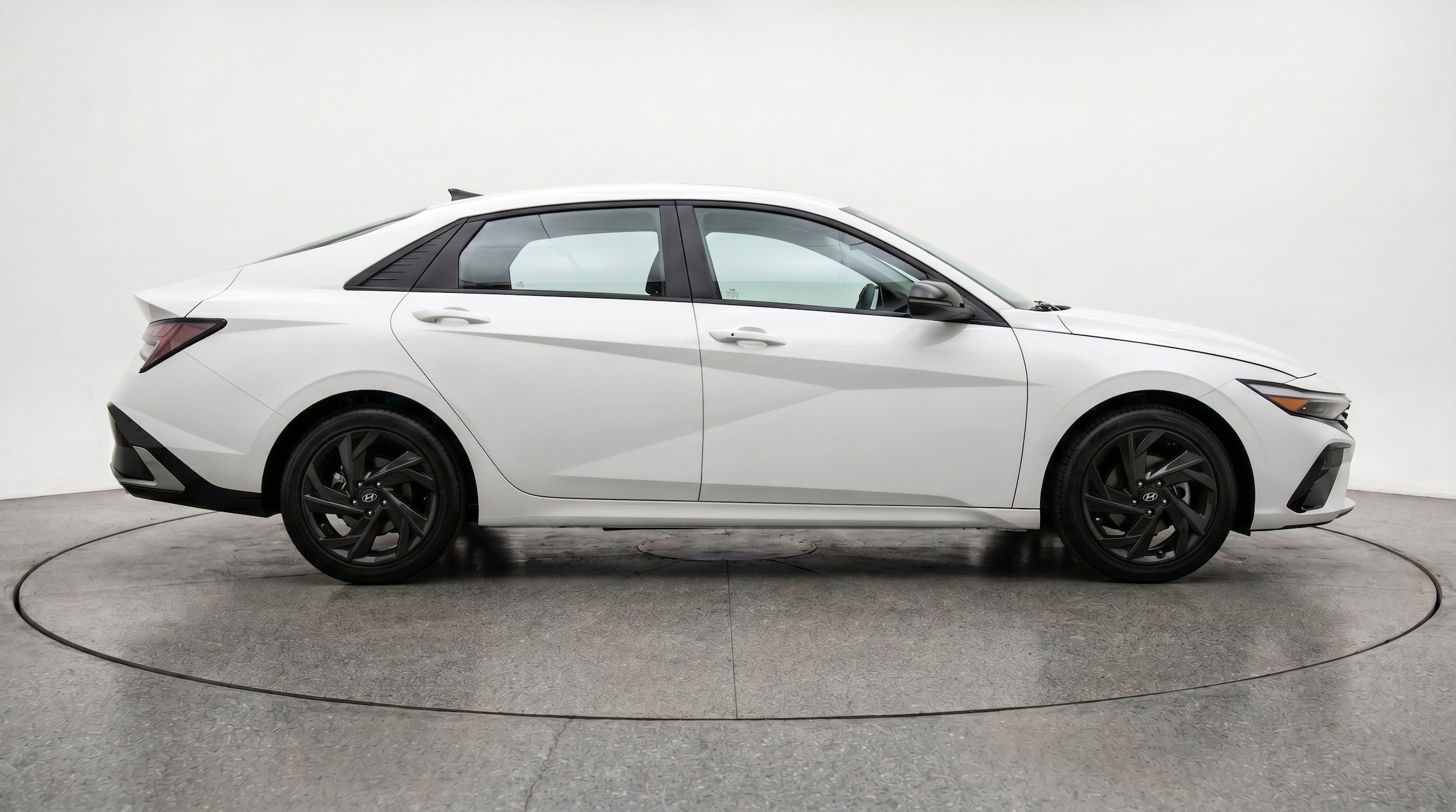 Thumbnail: 2026 Hyundai Elantra - 11