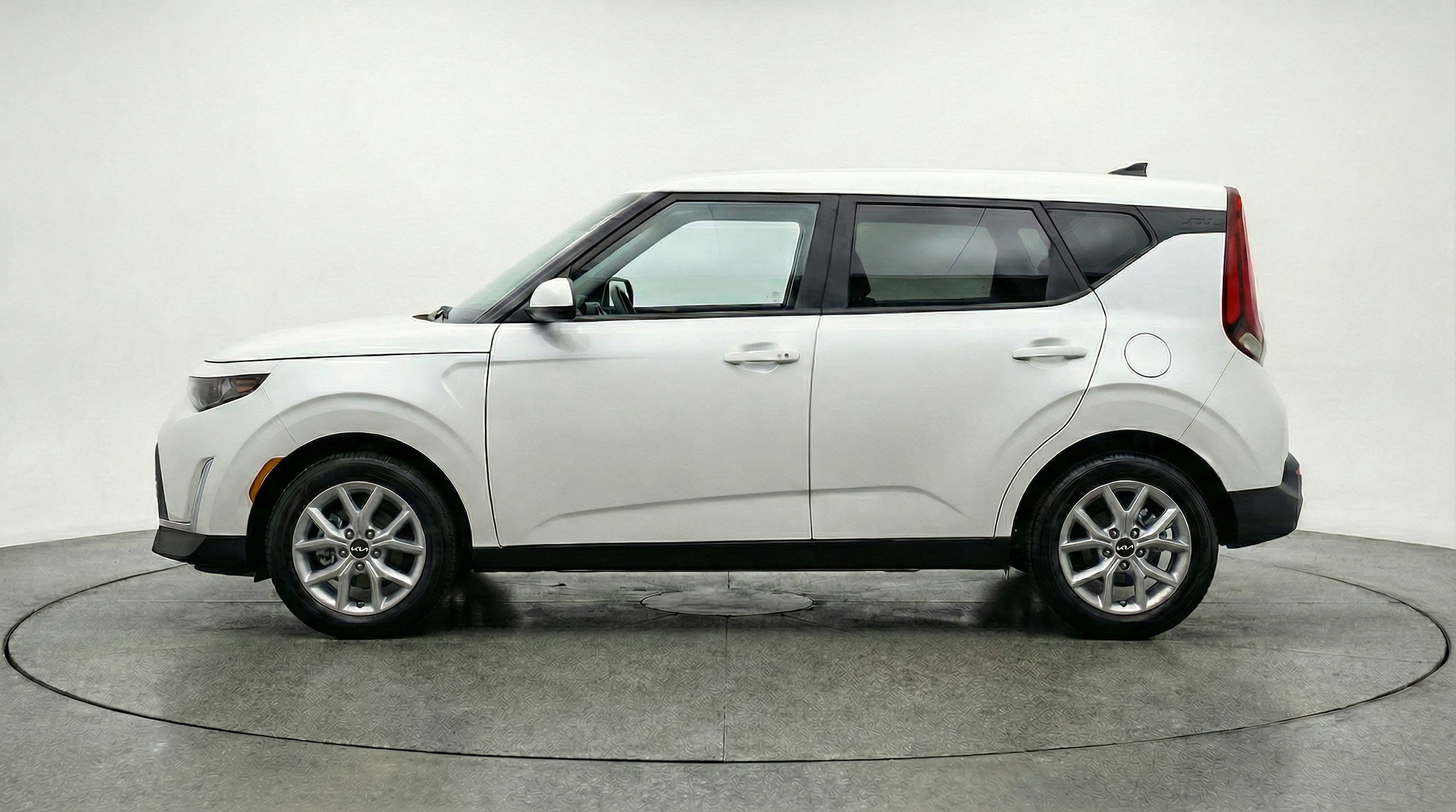 Thumbnail: 2025 Kia Soul - 4