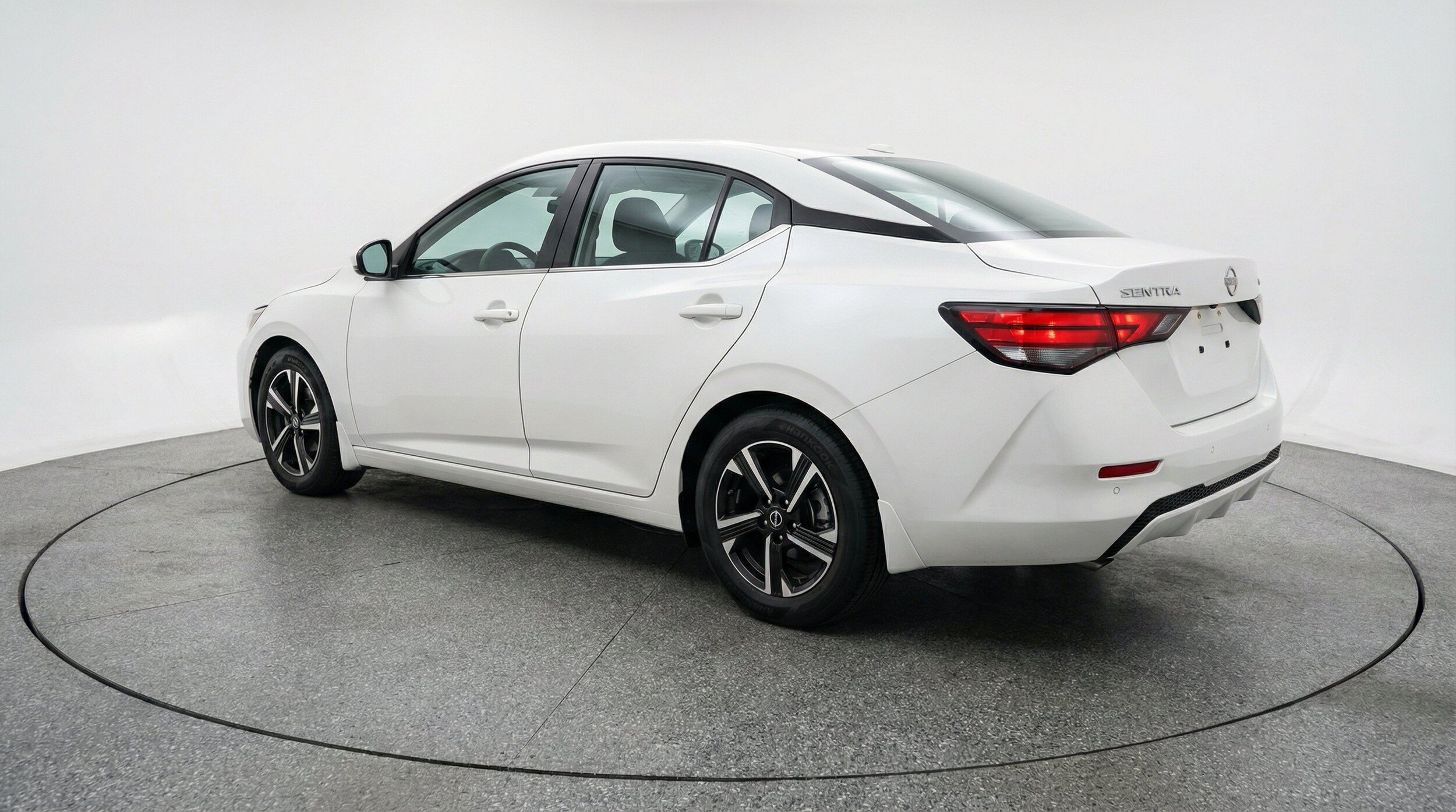 Thumbnail: 2025 Nissan Sentra - 6
