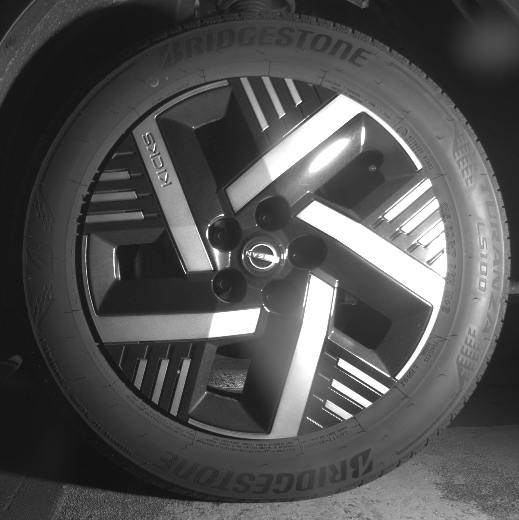 Thumbnail: 2026 Nissan Kicks - 12
