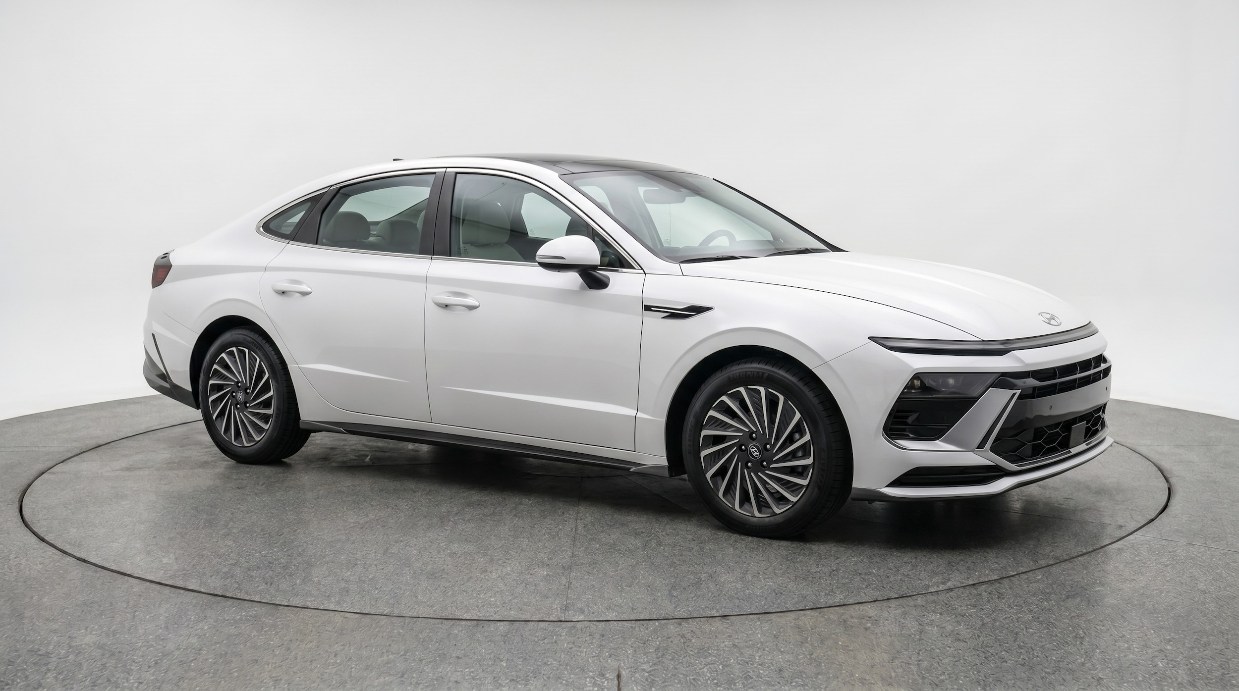 Thumbnail: 2025 Hyundai Sonata - 1