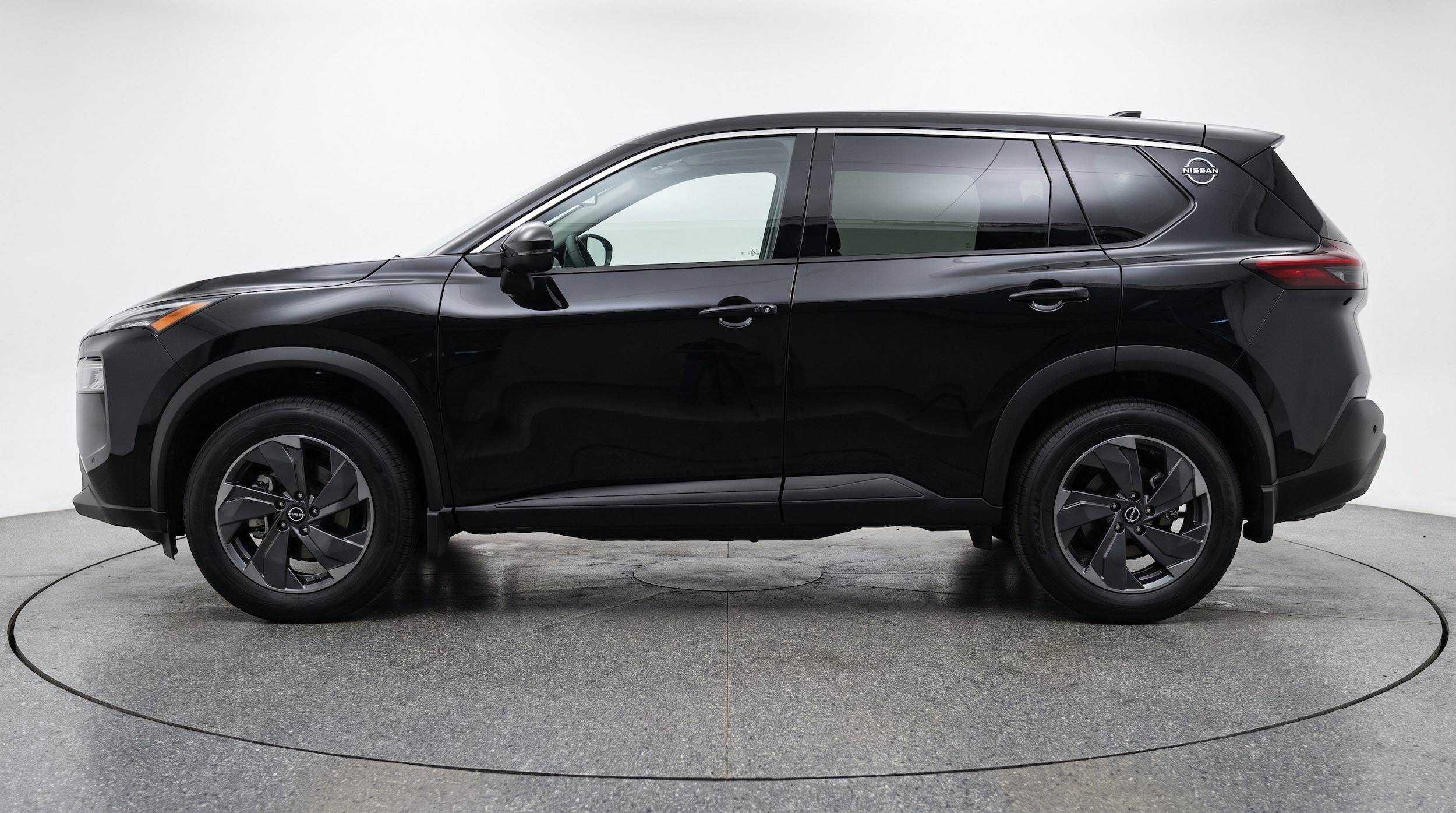 Thumbnail: 2025 Nissan Rogue - 5