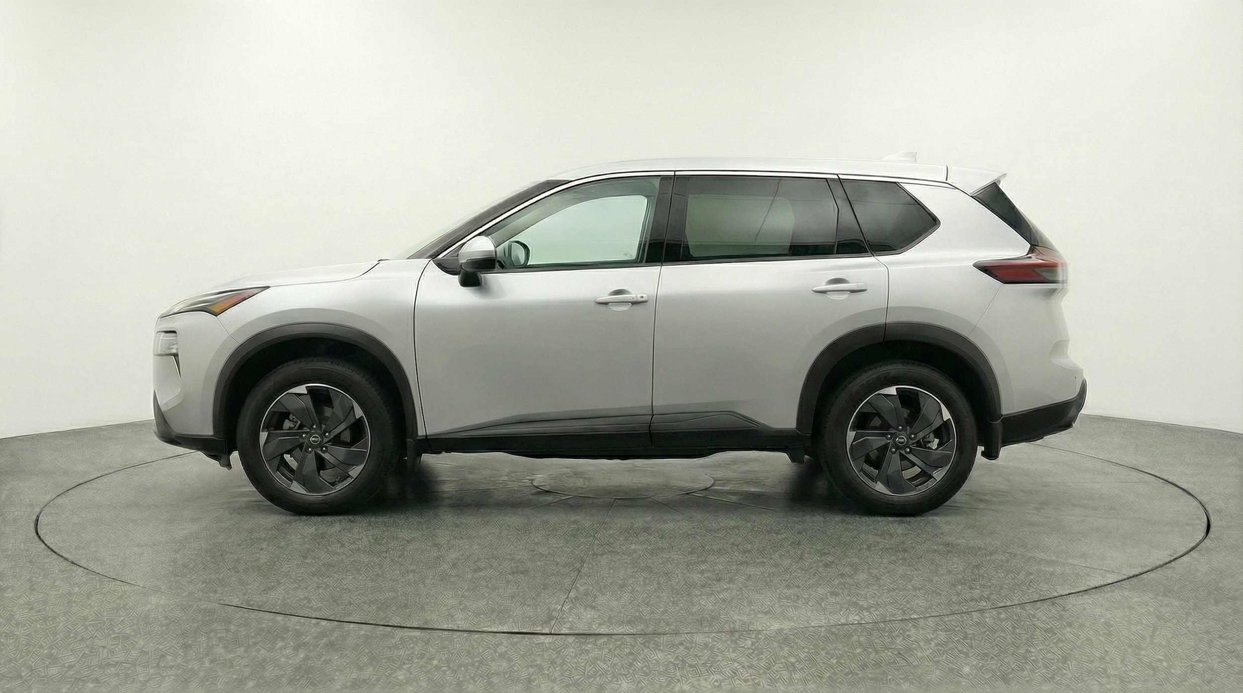 Thumbnail: 2025 Nissan Rogue - 4