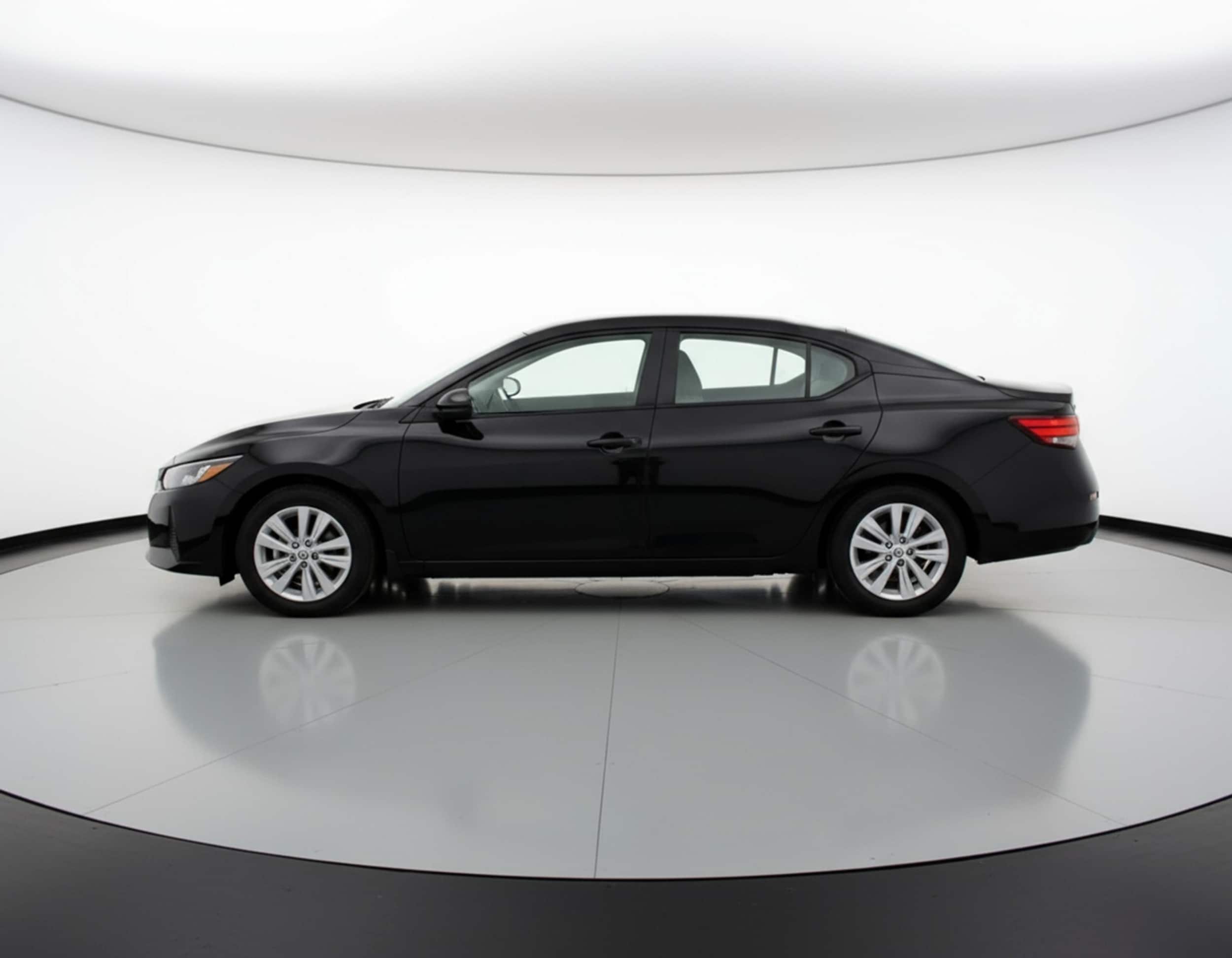 Thumbnail: 2025 Nissan Sentra - 4