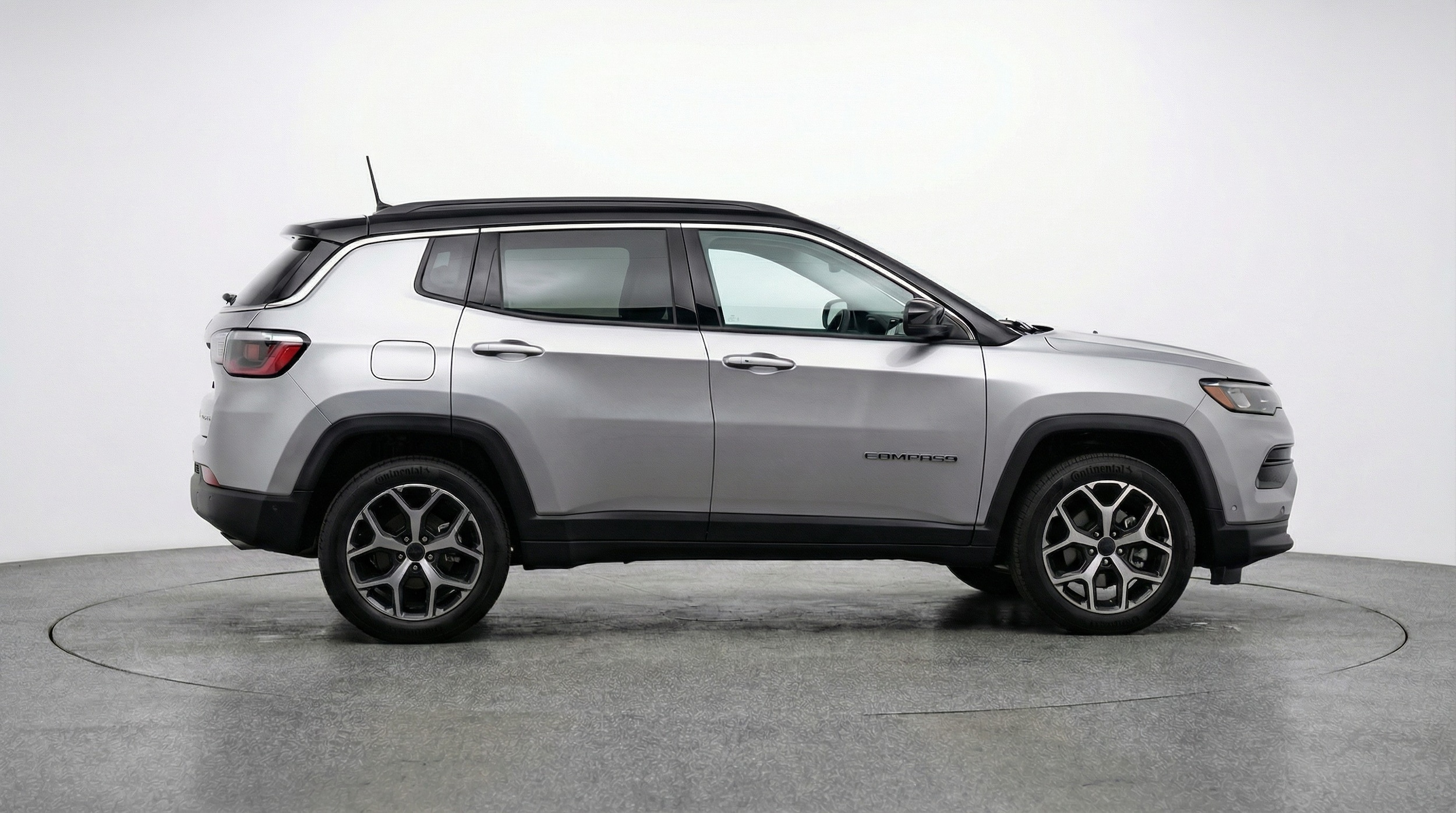 Thumbnail: 2025 Jeep Compass - 8