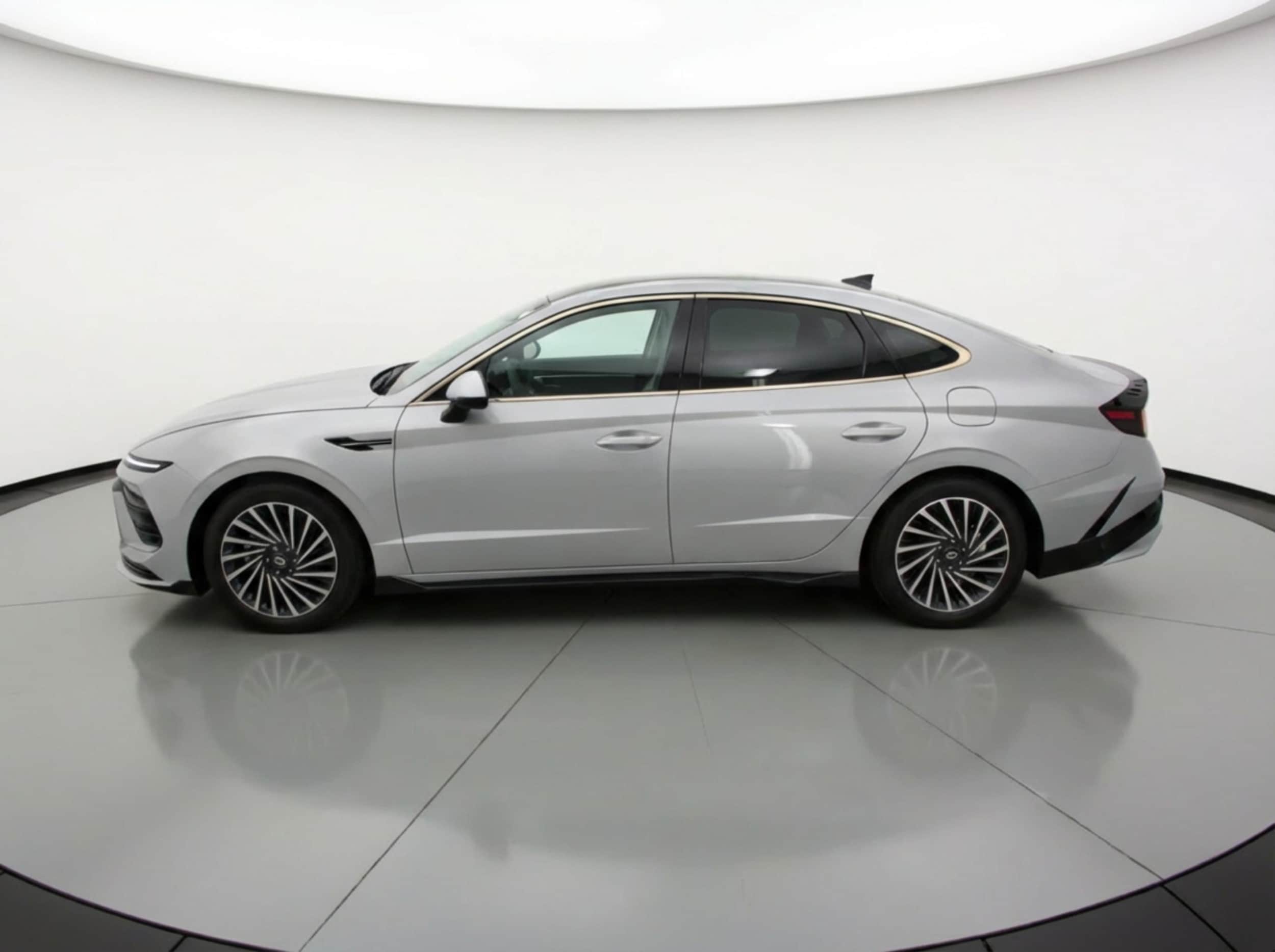 Thumbnail: 2025 Hyundai Sonata - 4