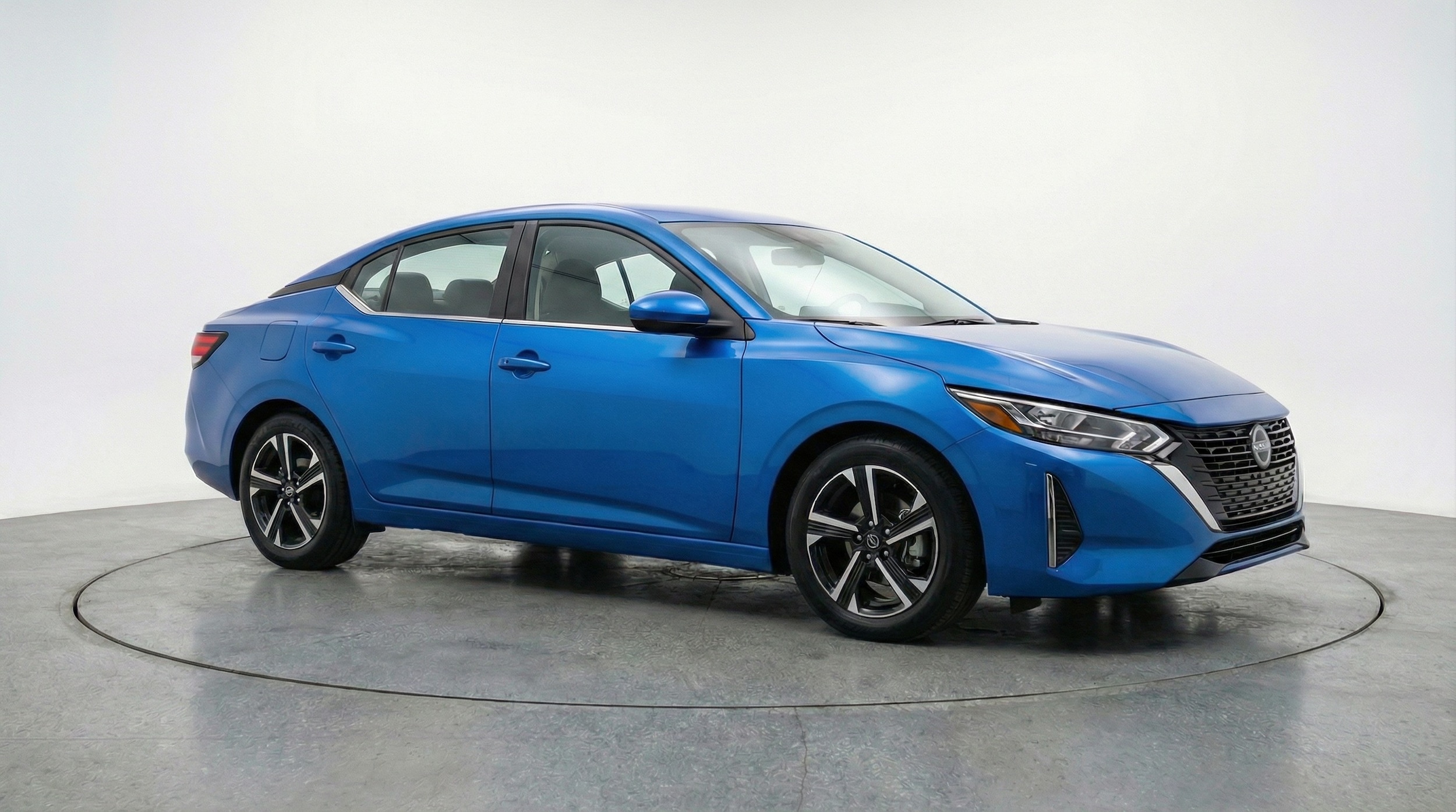 Thumbnail: 2025 Nissan Sentra - 1