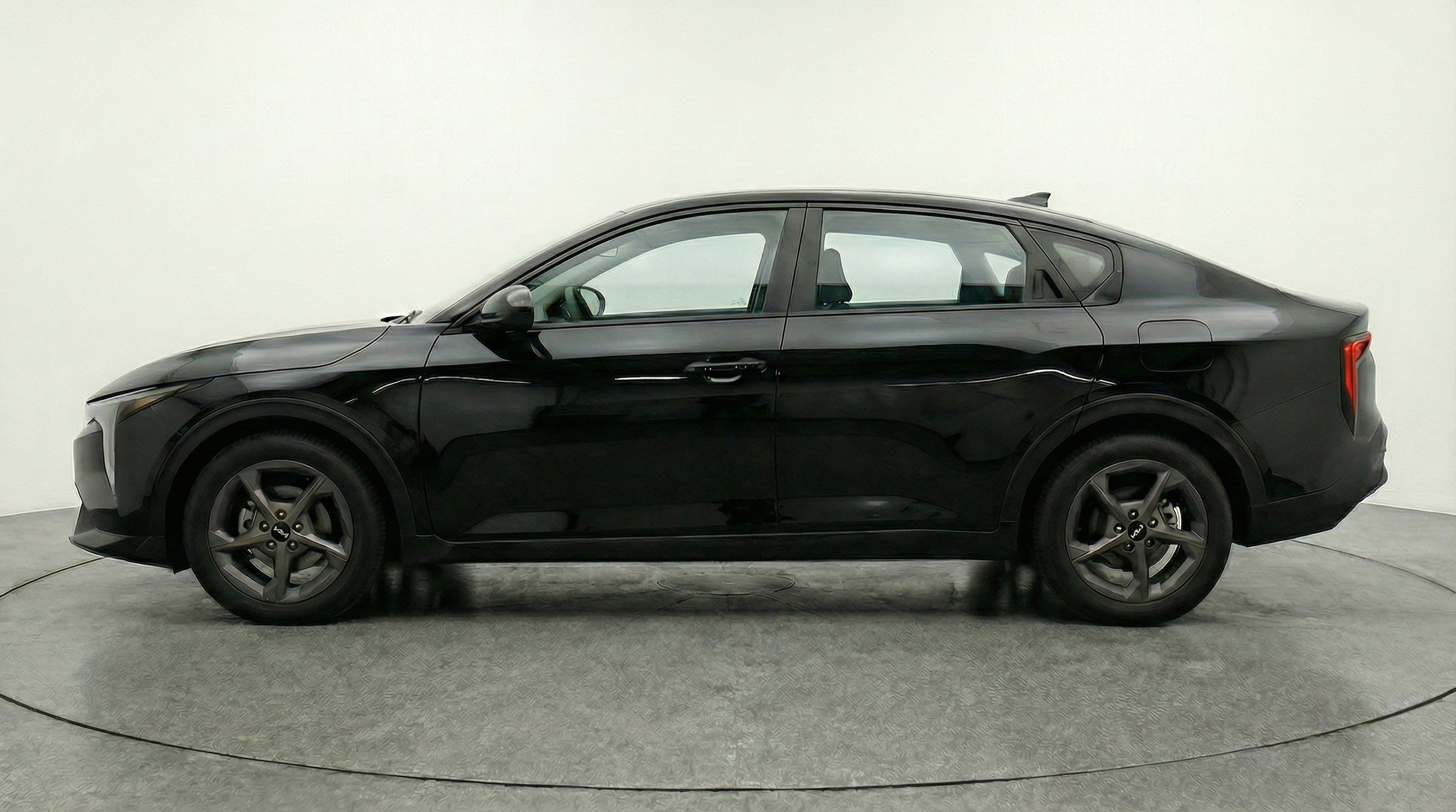Thumbnail: 2025 Kia K4 - 5