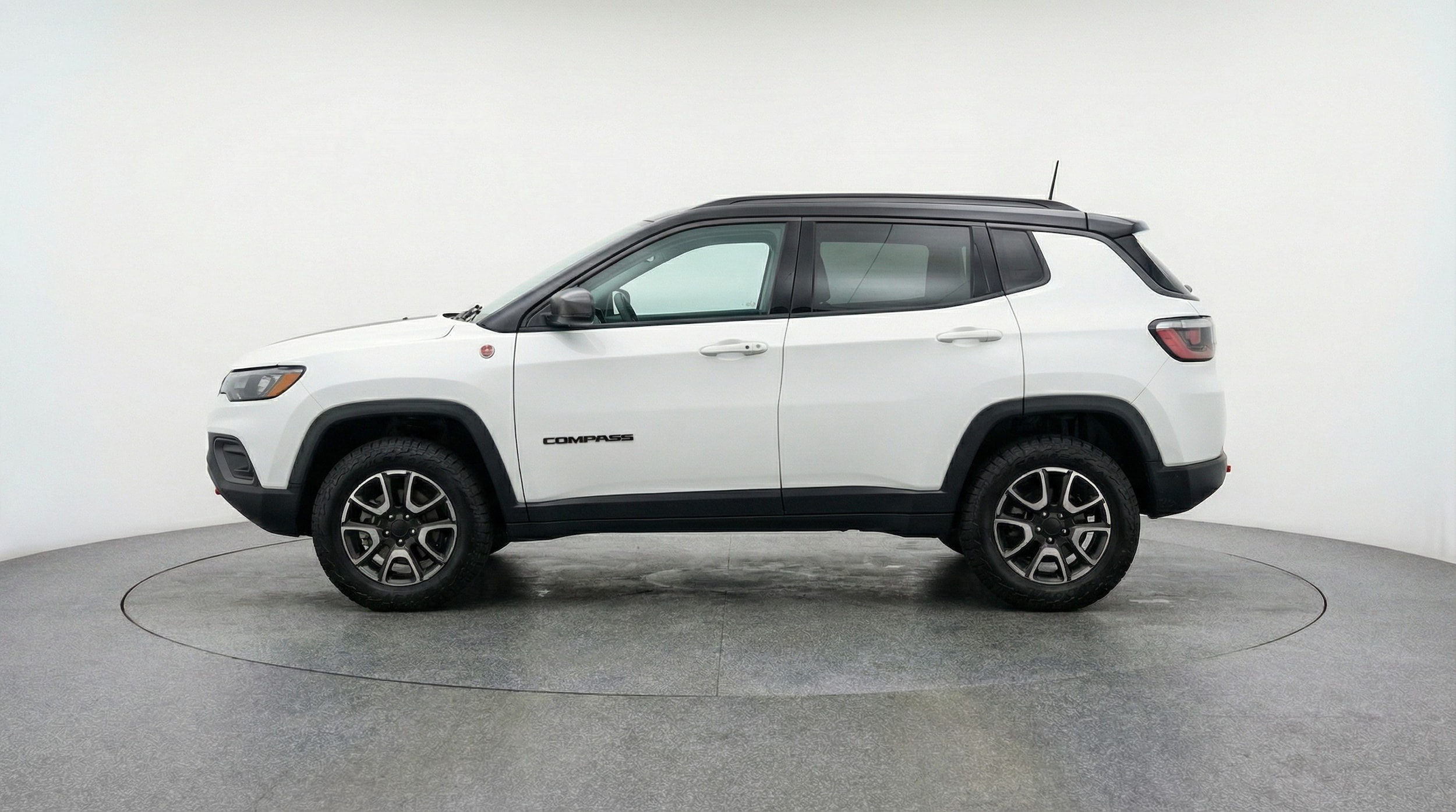 Thumbnail: 2025 Jeep Compass - 4