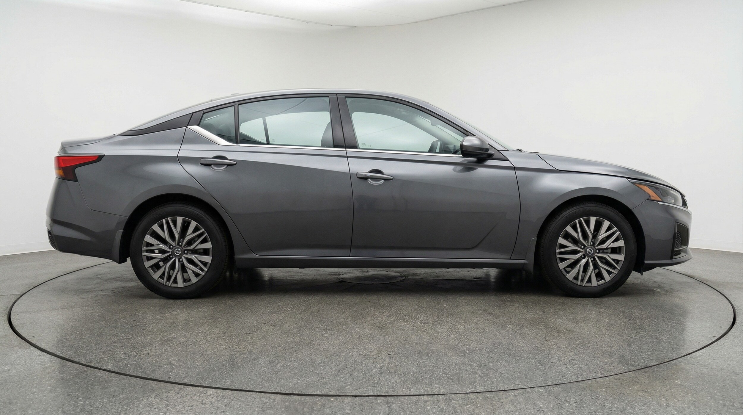 Thumbnail: 2025 Nissan Altima - 8