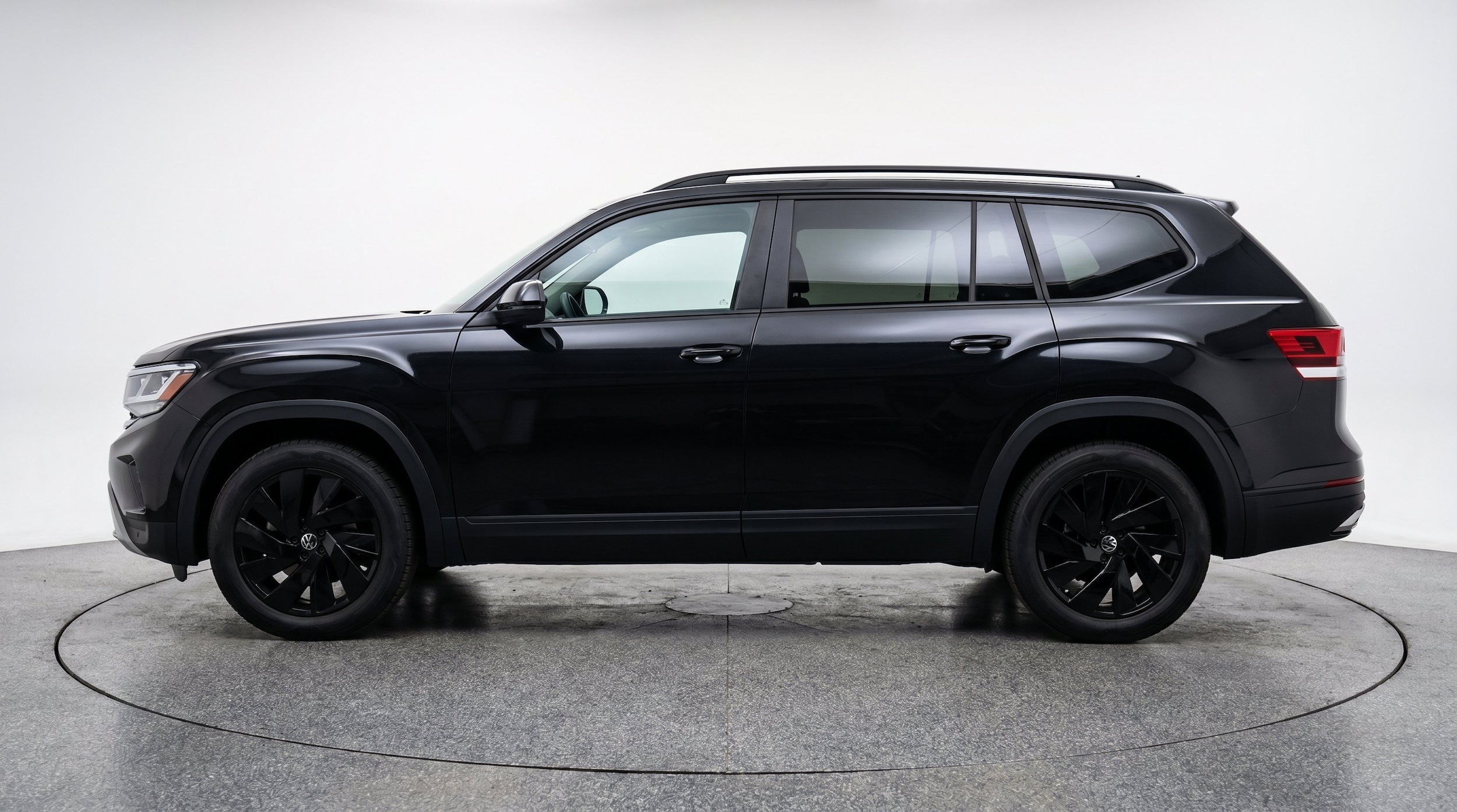Thumbnail: 2026 Volkswagen Atlas - 5