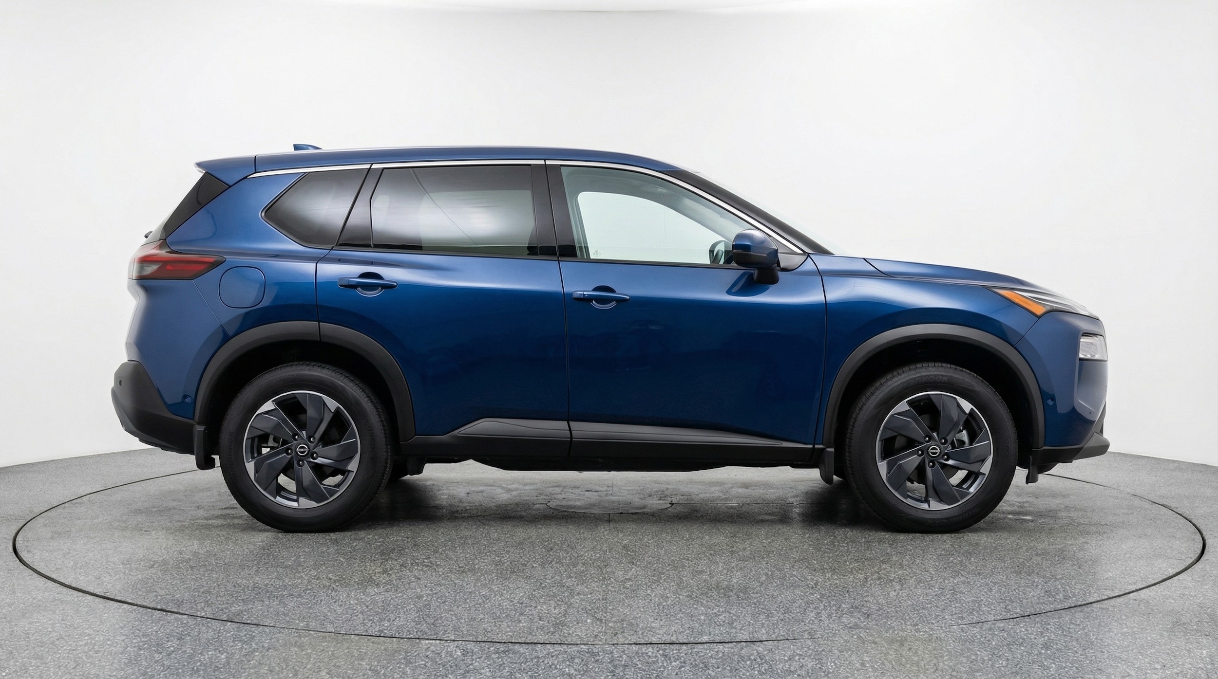 Thumbnail: 2025 Nissan Rogue - 8