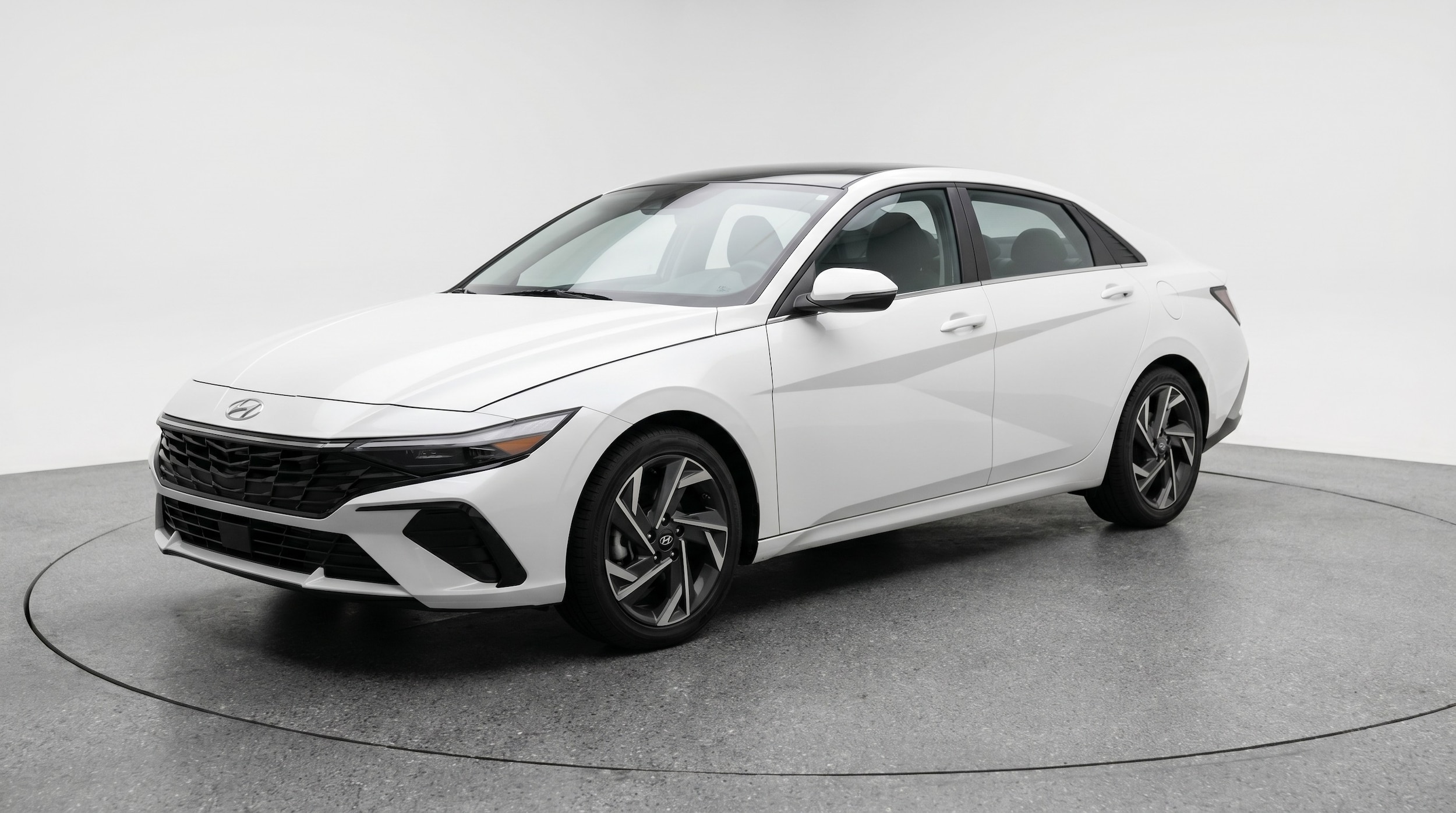 Thumbnail: 2025 Hyundai Elantra - 3