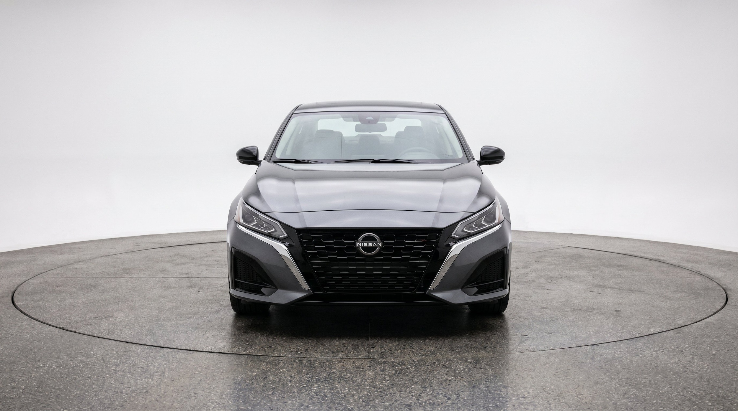 Thumbnail: 2025 Nissan Altima - 2