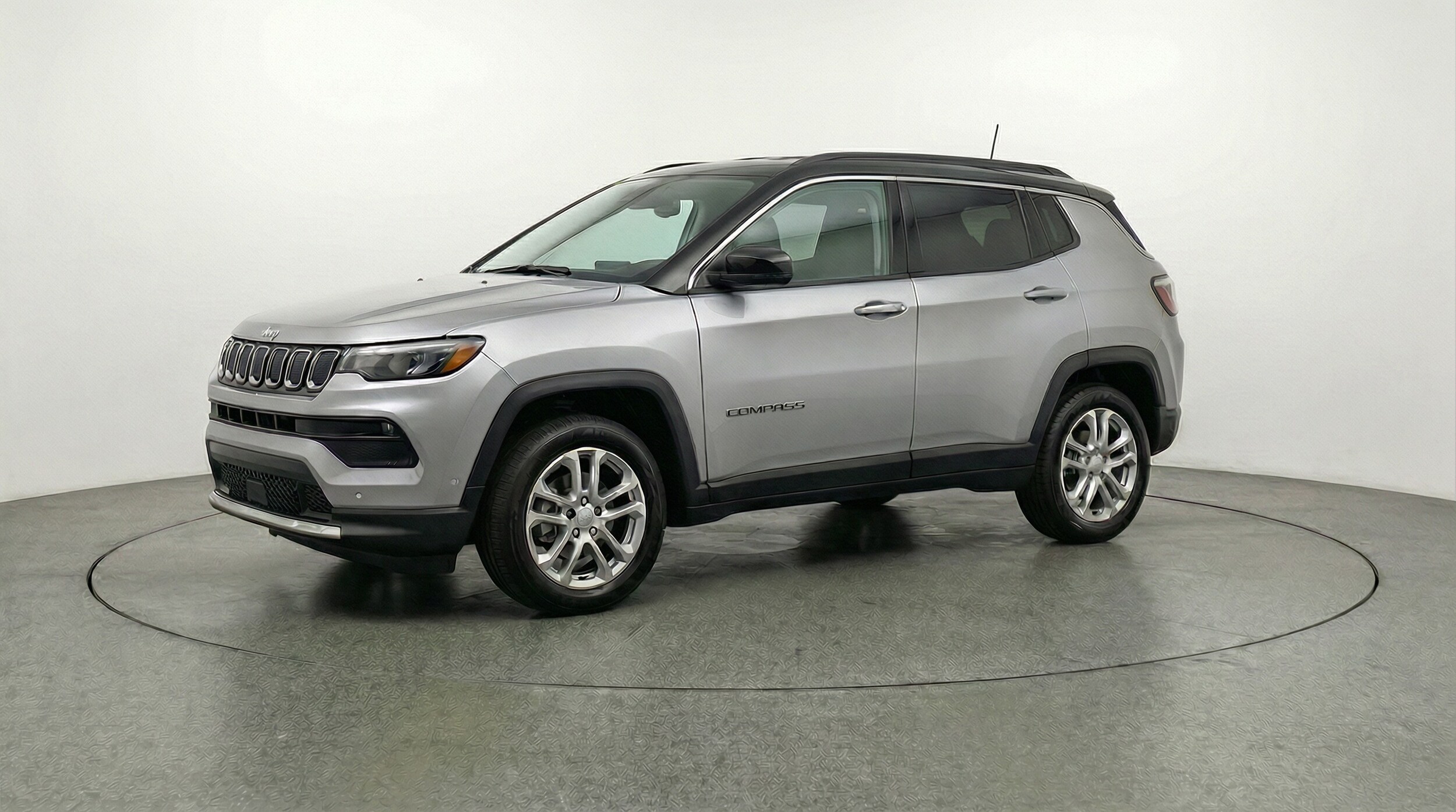 Thumbnail: 2025 Jeep Compass - 3
