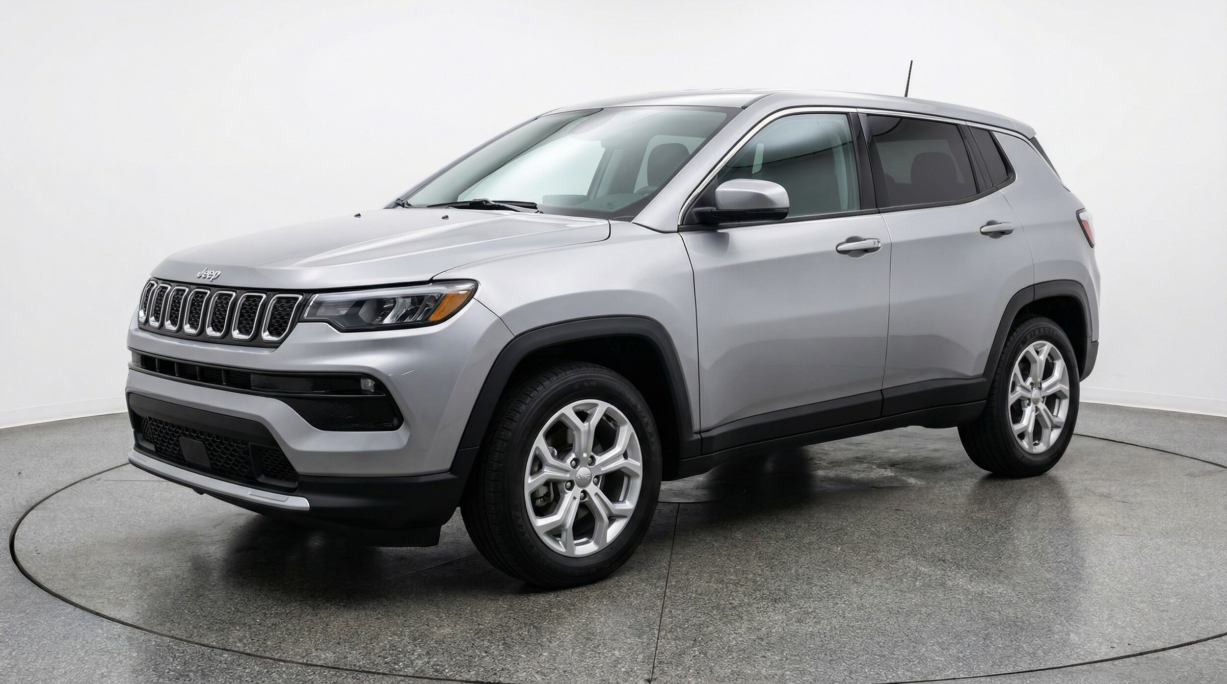 Thumbnail: 2025 Jeep Compass - 3