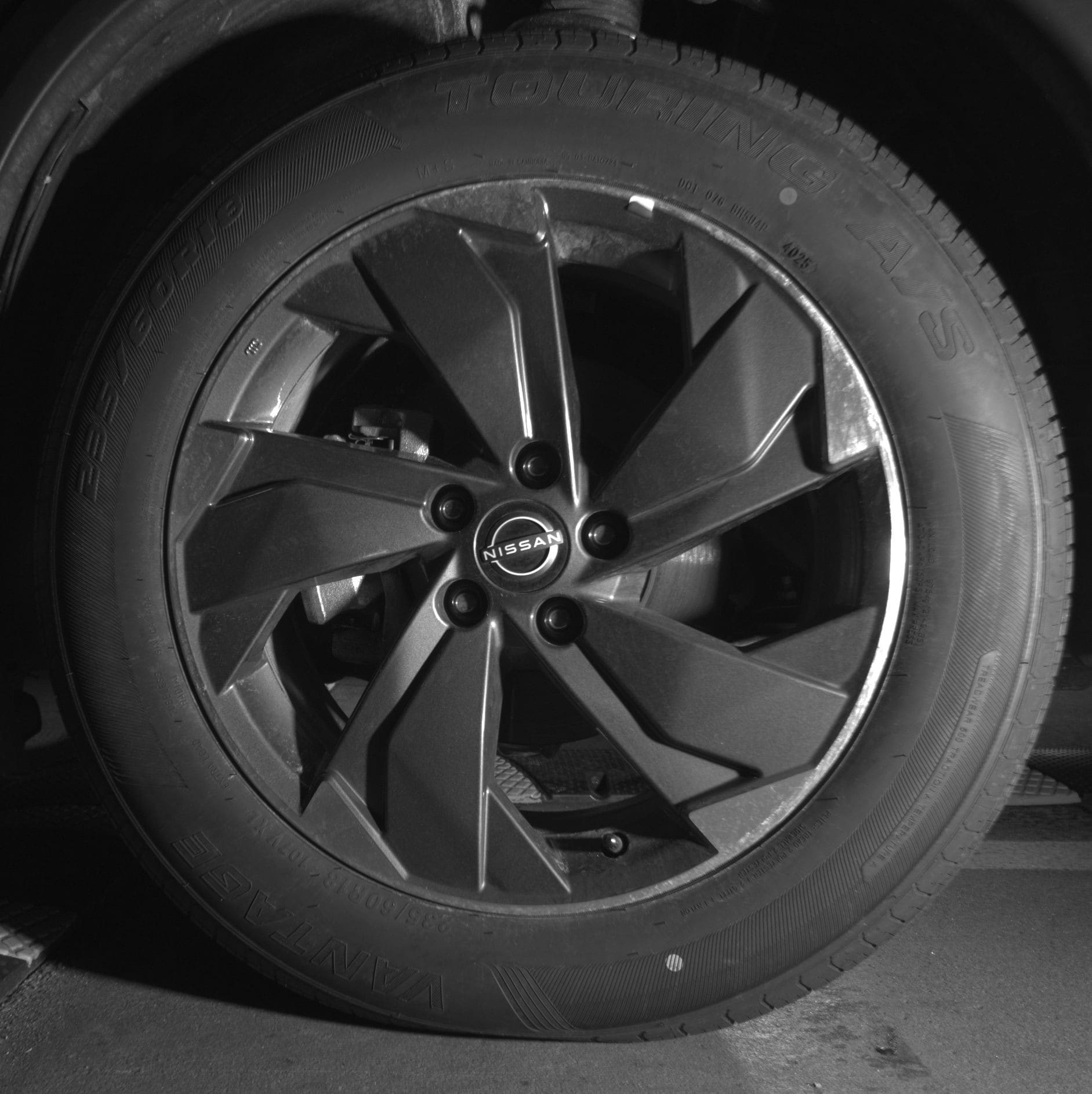 Thumbnail: 2025 Nissan Rogue - 9