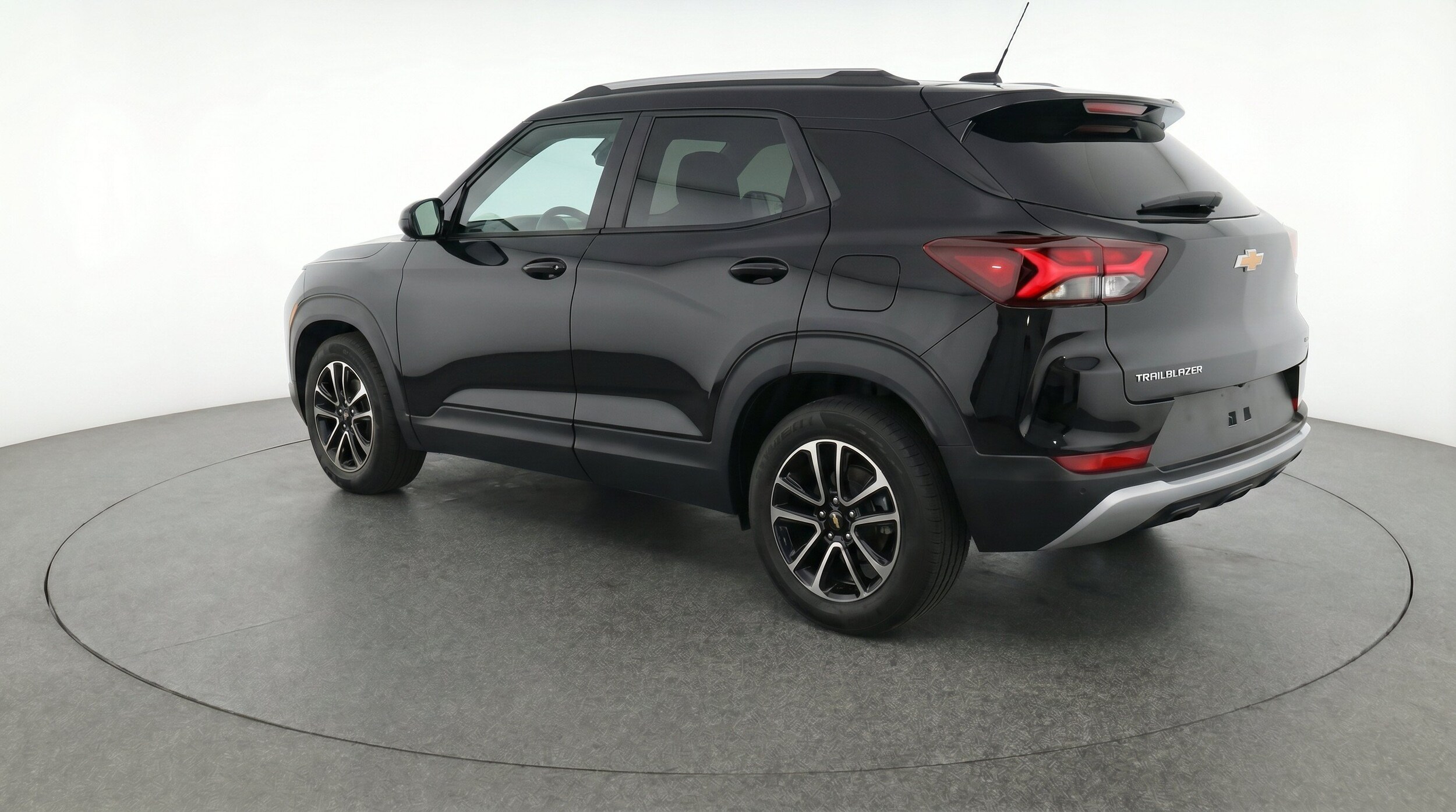 Thumbnail: 2025 Chevrolet TrailBlazer - 6