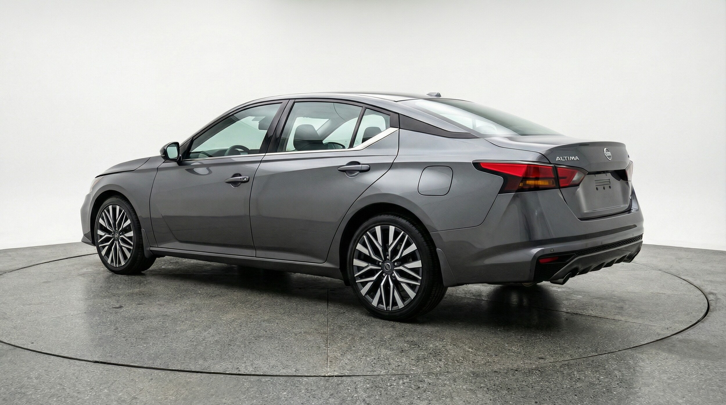 Thumbnail: 2025 Nissan Altima - 5