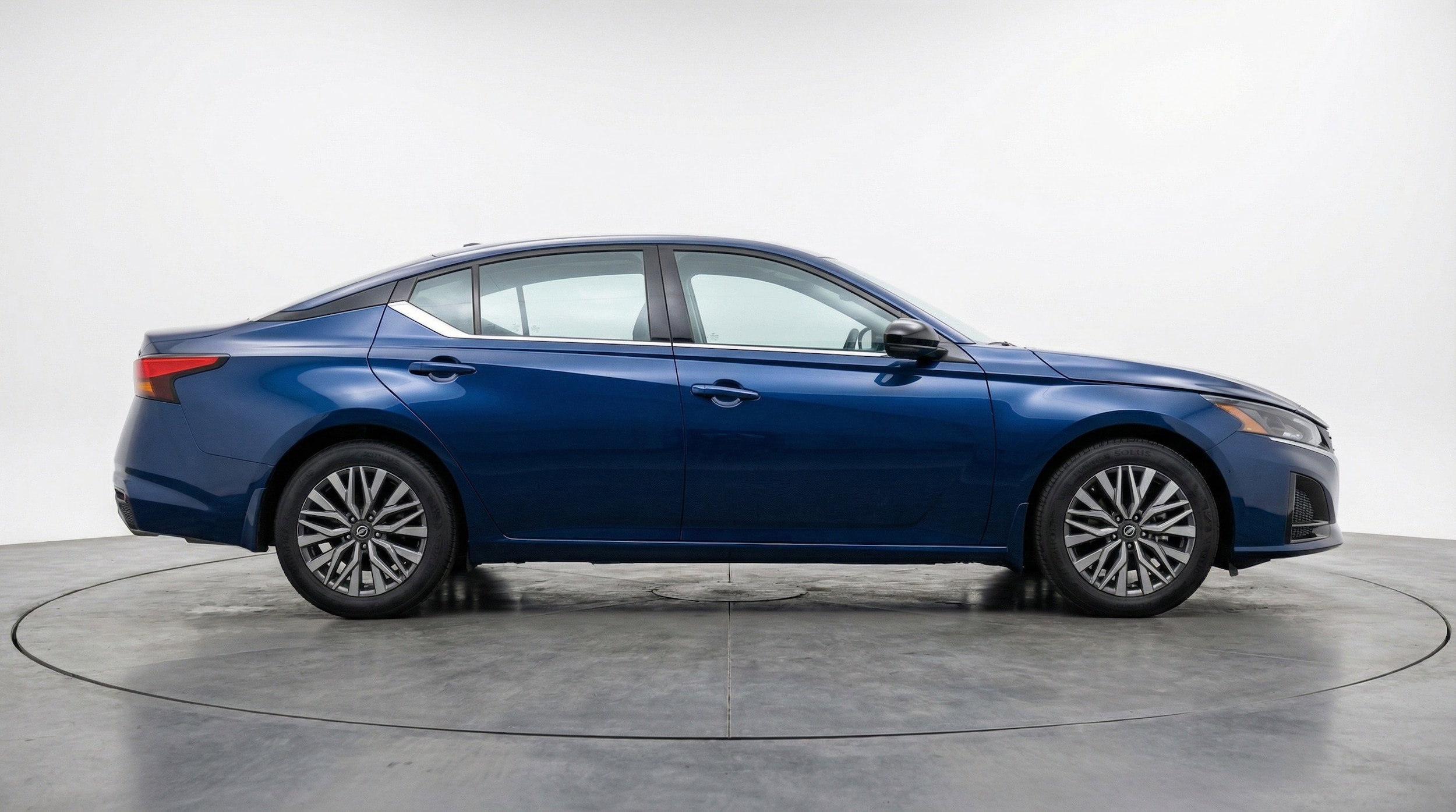 Thumbnail: 2025 Nissan Altima - 11