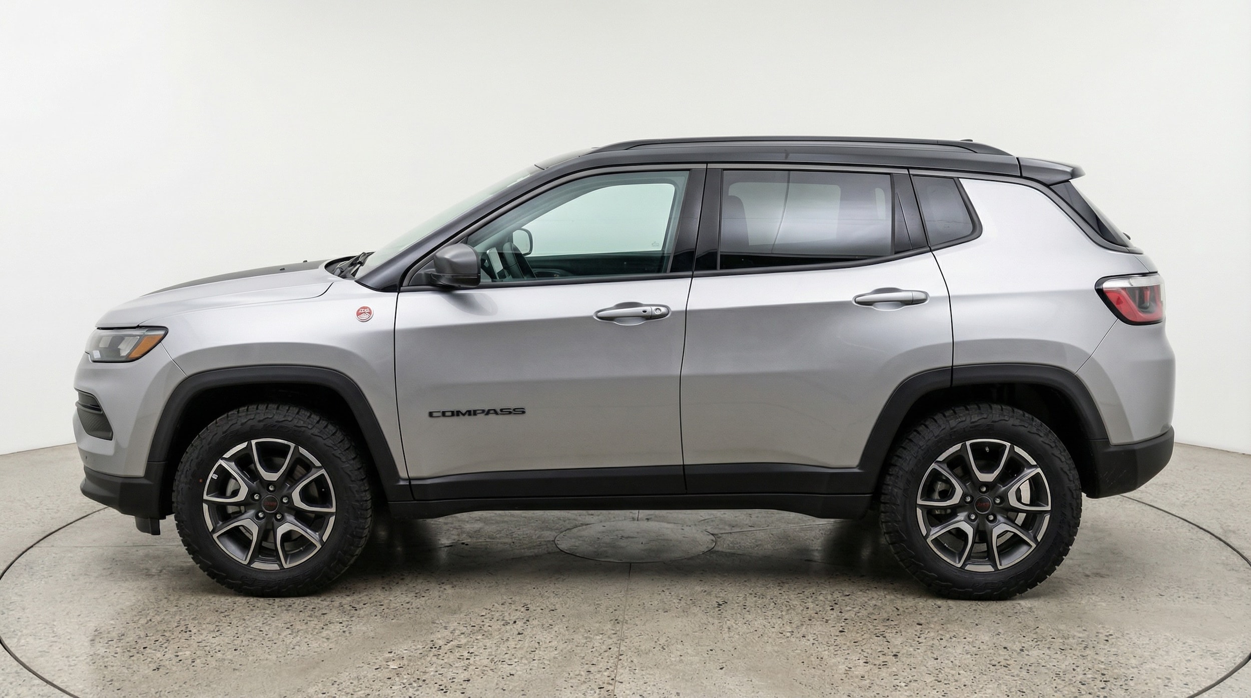 Thumbnail: 2025 Jeep Compass - 4