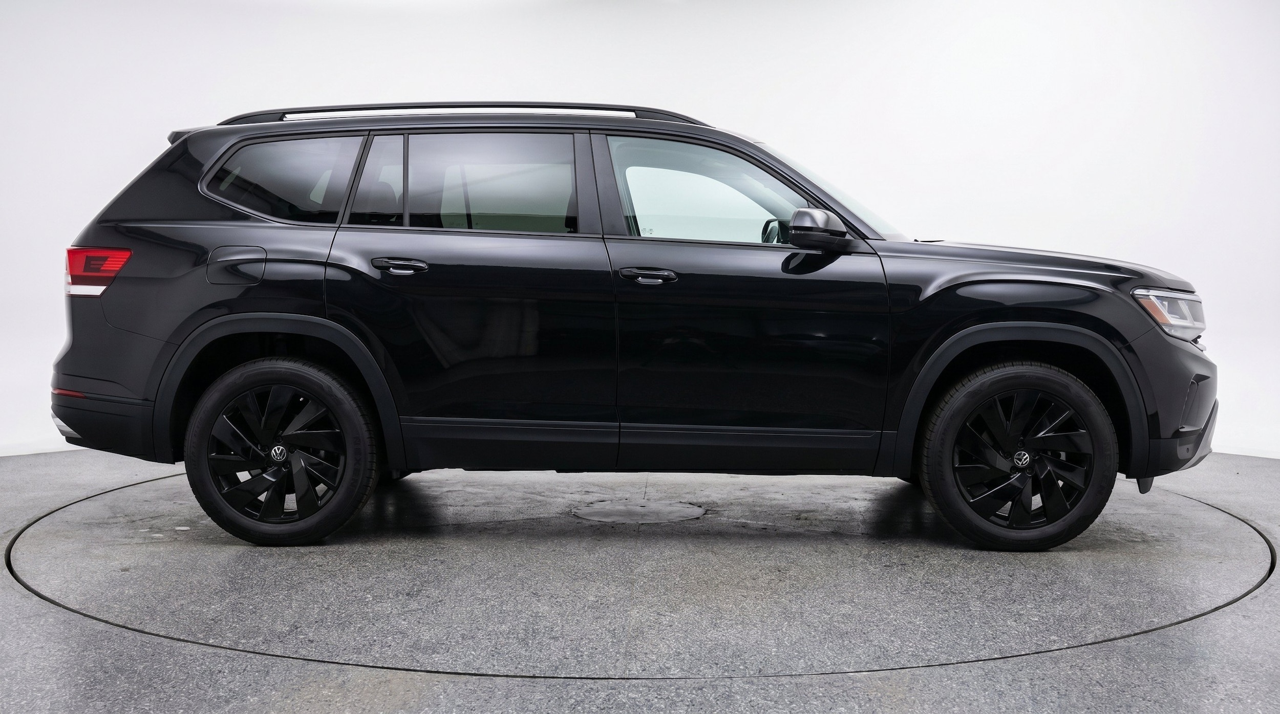 Thumbnail: 2026 Volkswagen Atlas - 11